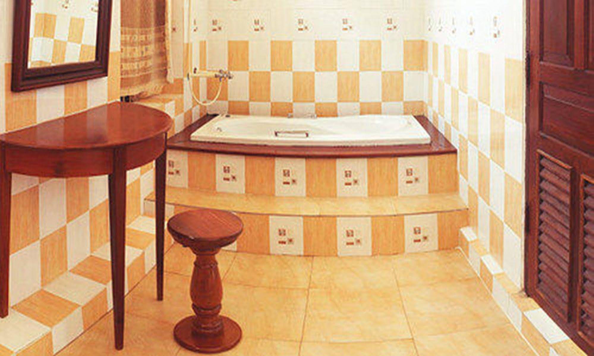 Sayo Naga Guesthouse
