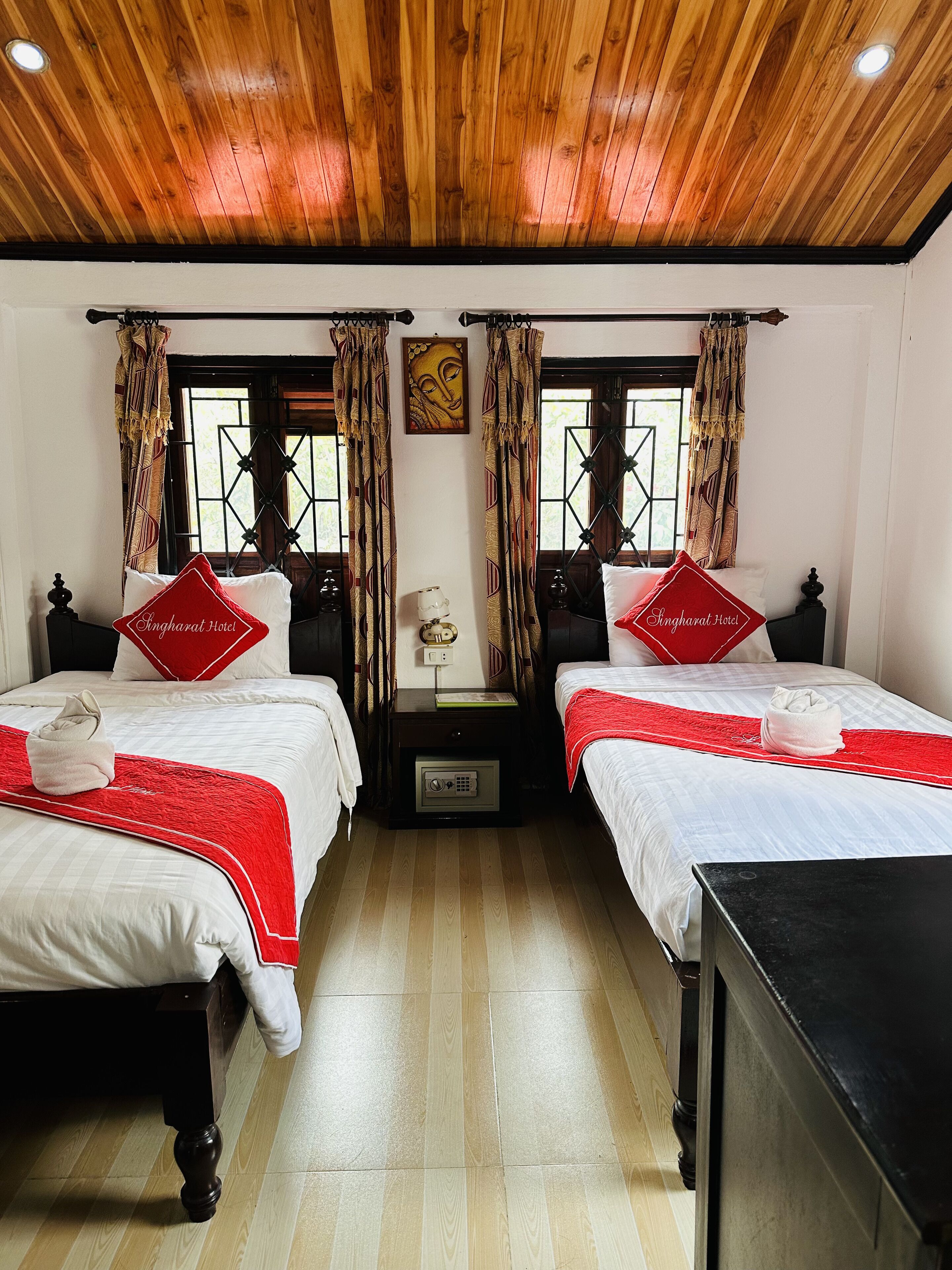 Singharat Boutique House