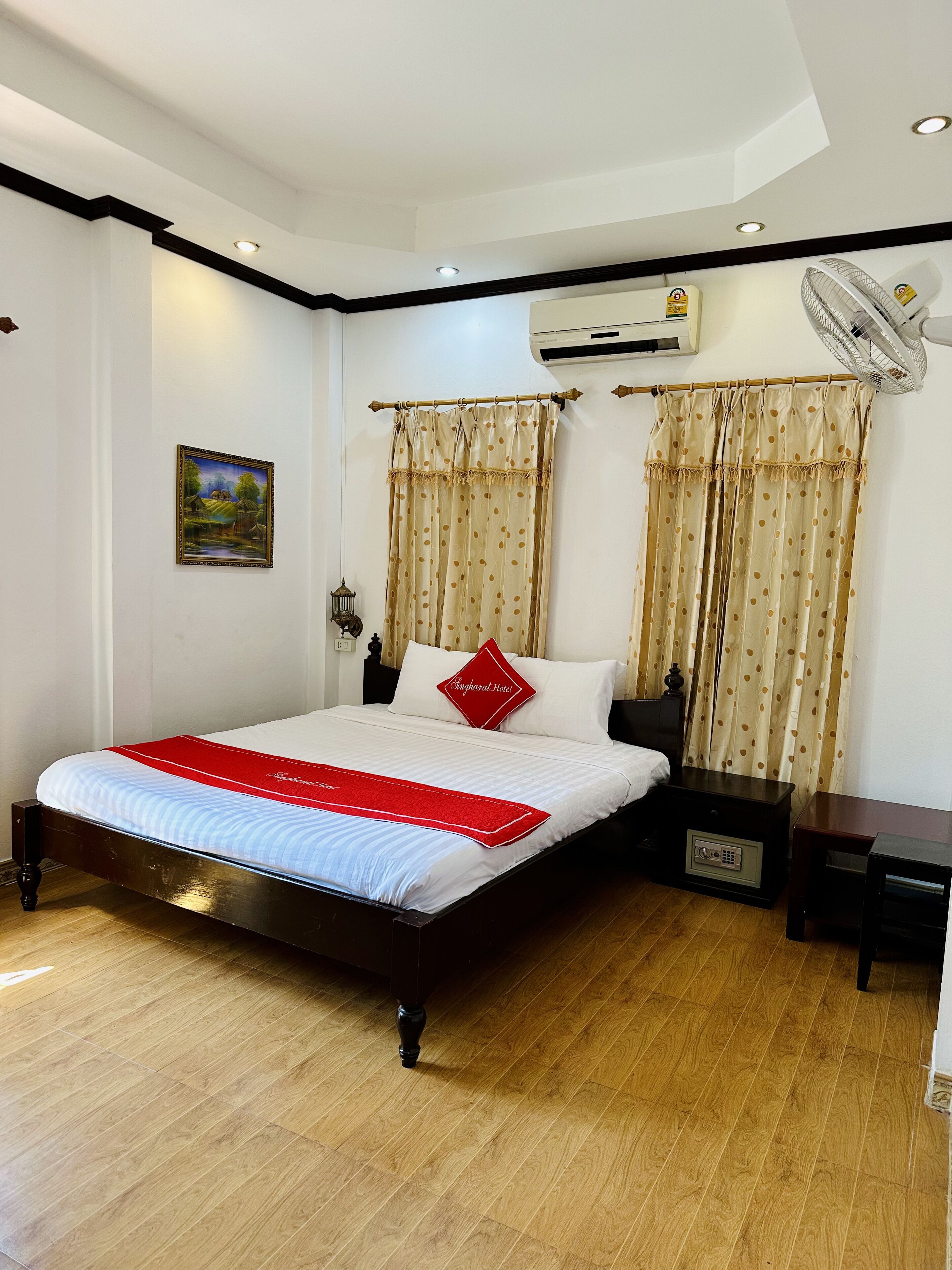 Singharat Boutique House