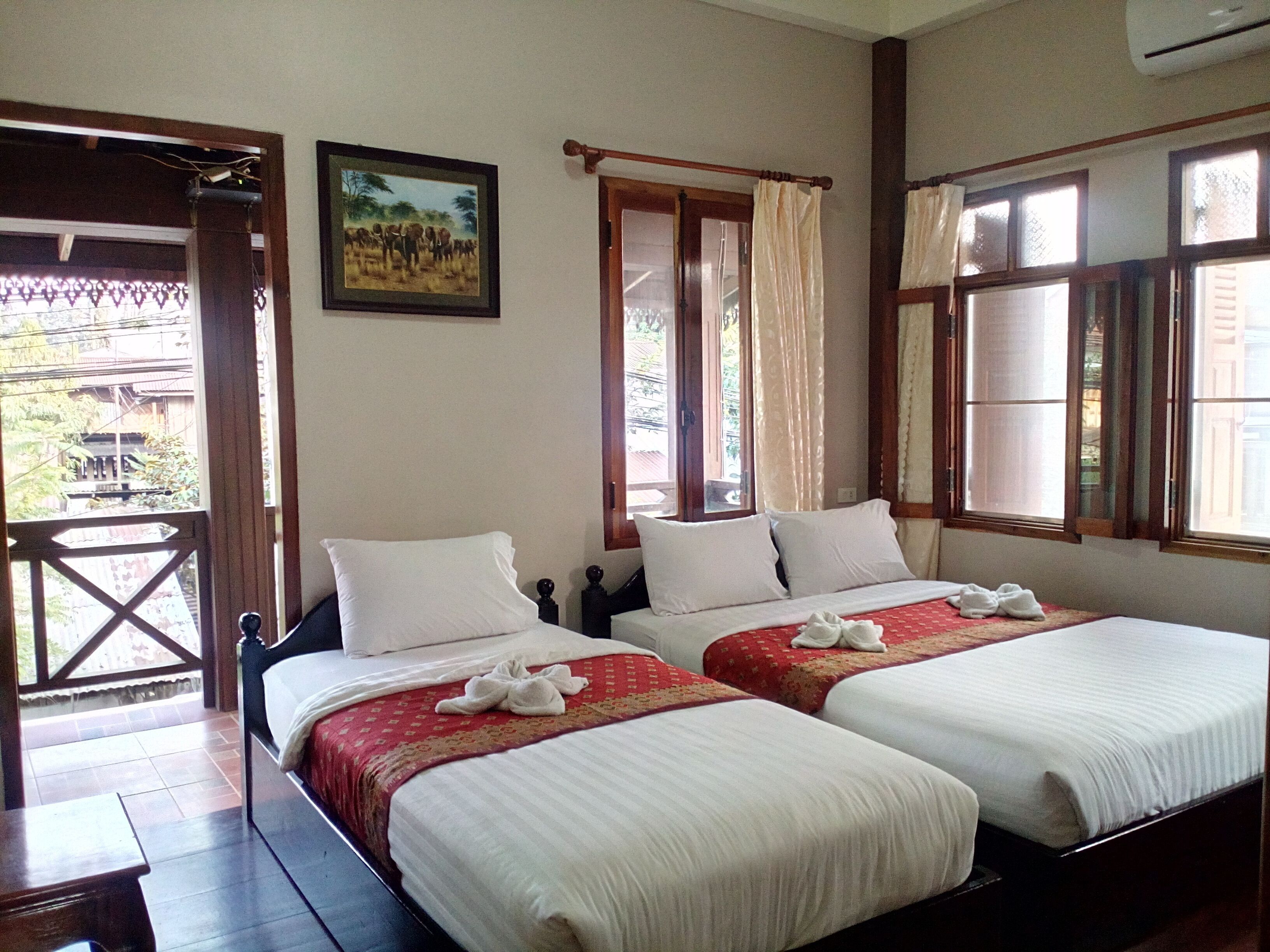 Sokmisay Guest House