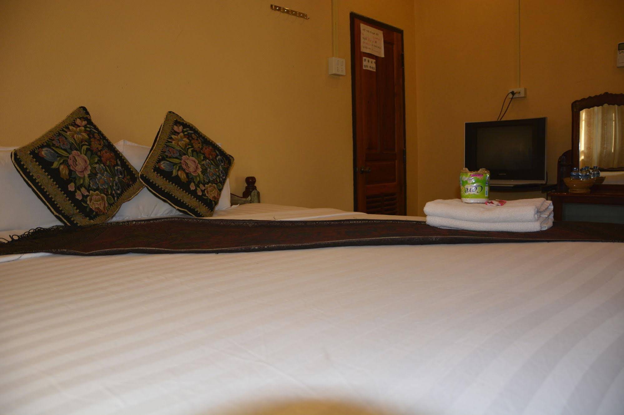 Somjith Guesthouse