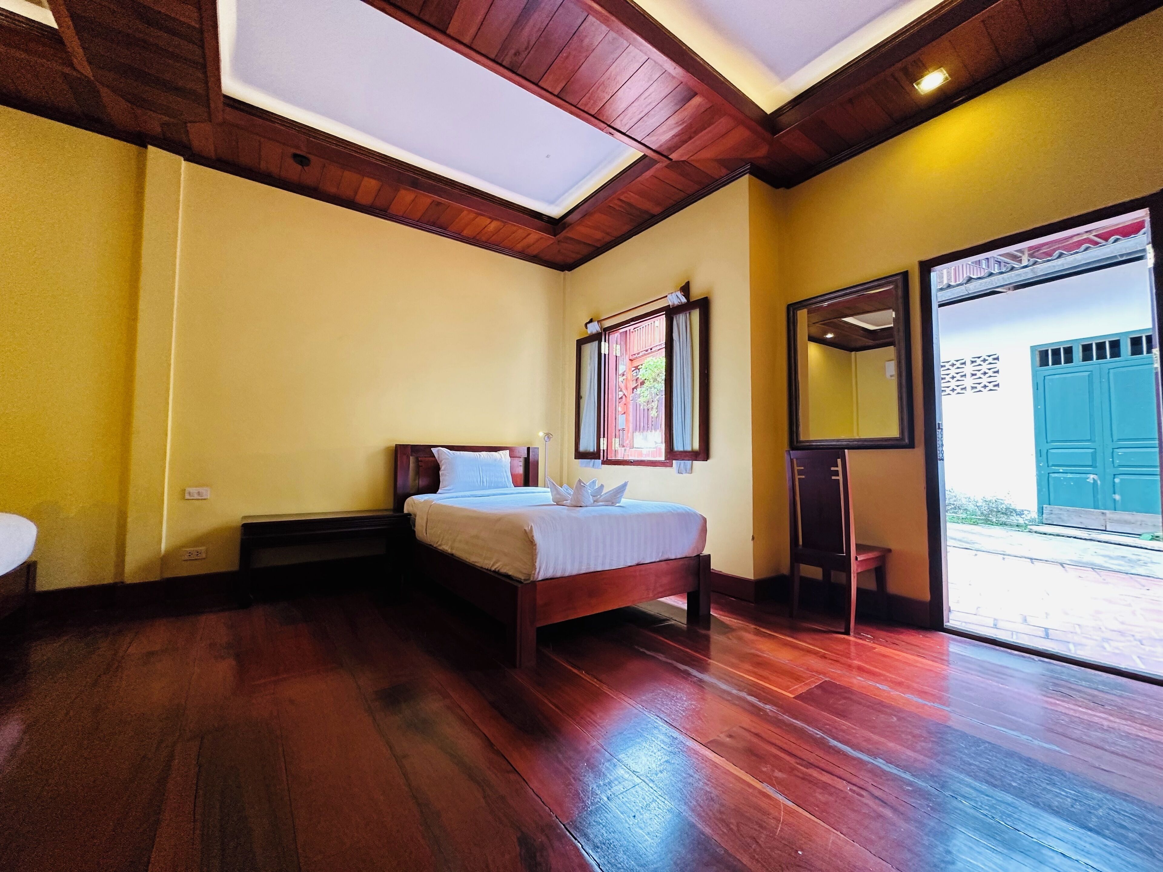 Thip Villa Mekong Riverside