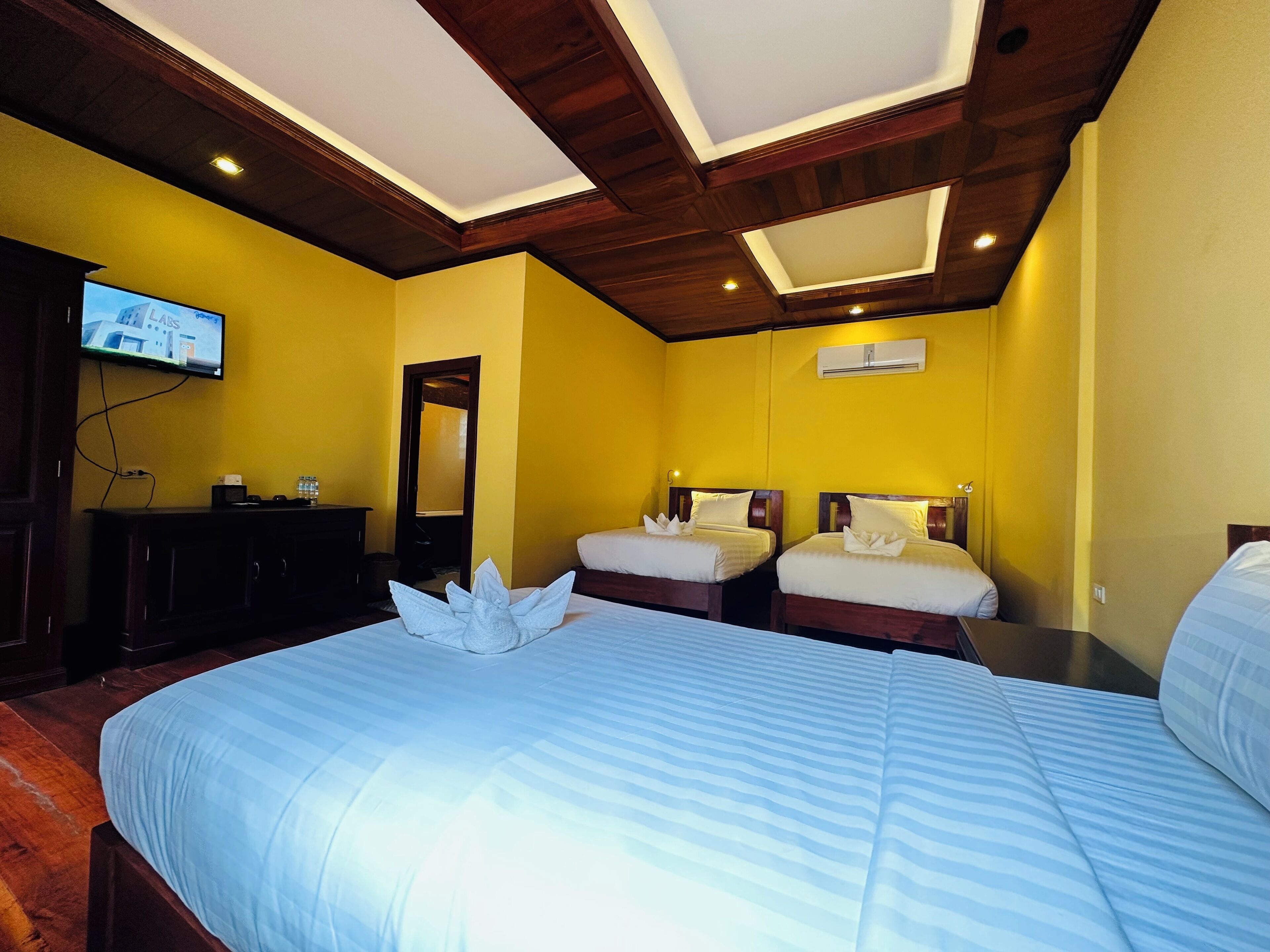 Thip Villa Mekong Riverside