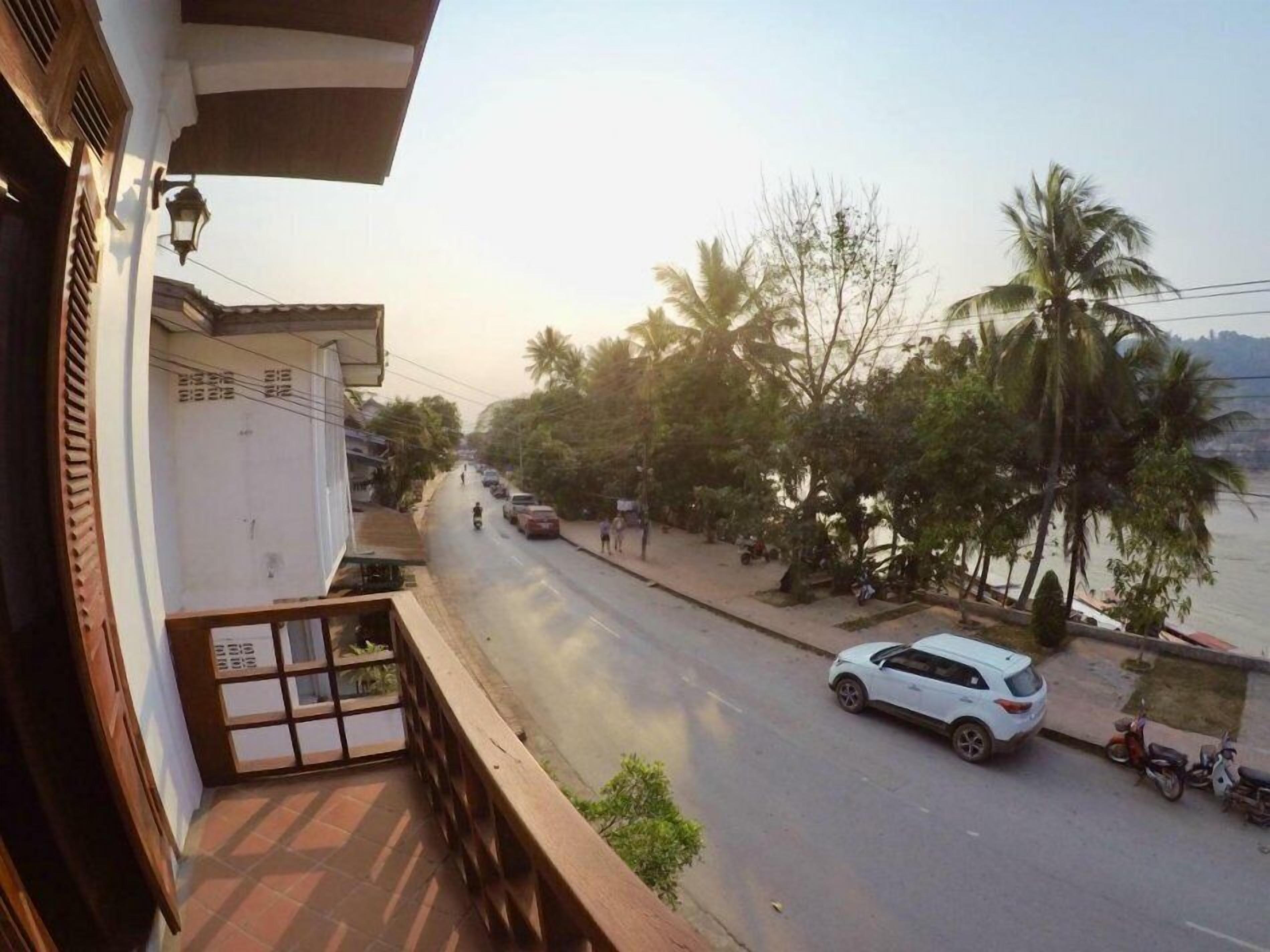 Thip Villa Mekong Riverside