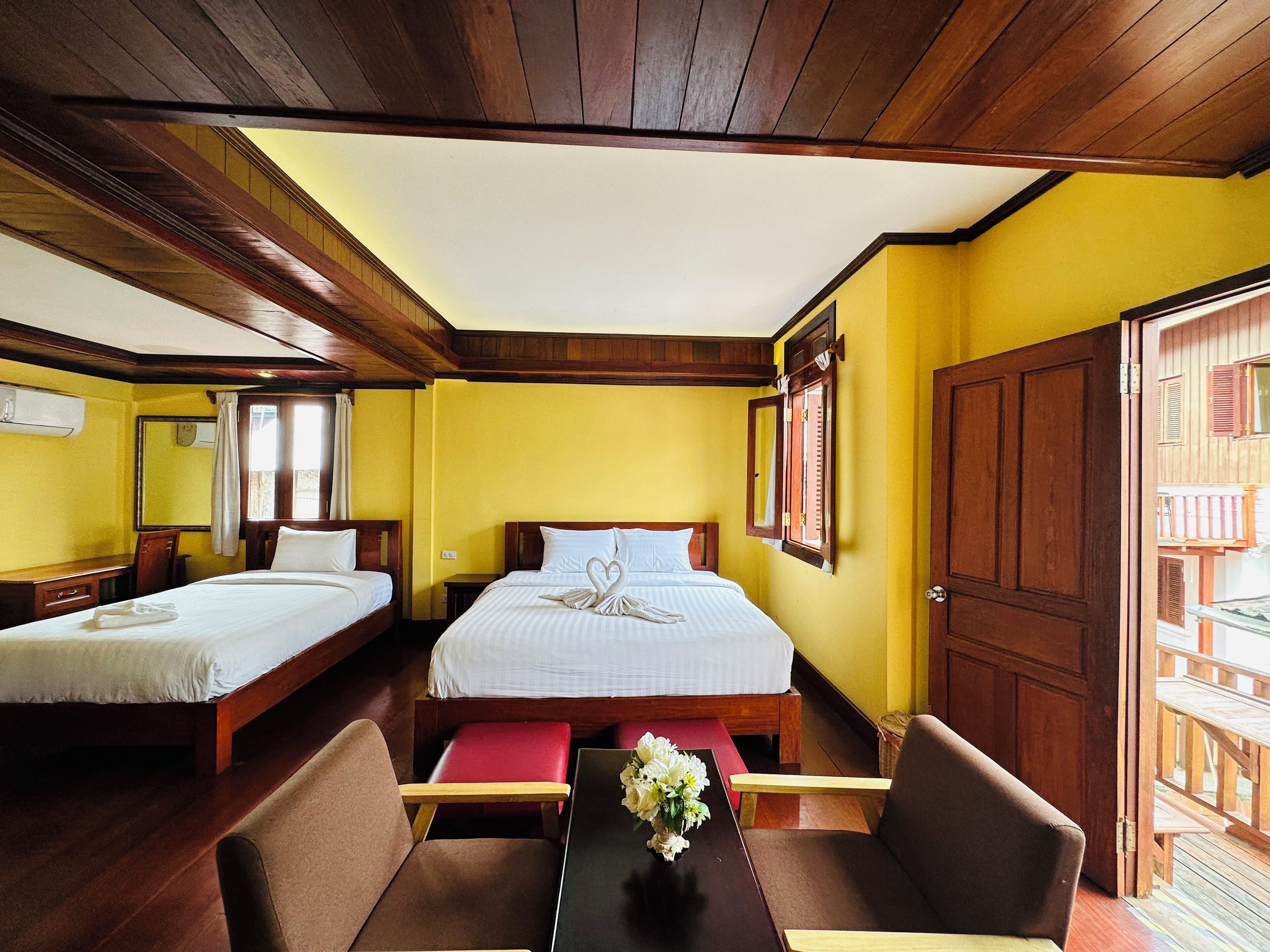 Thip Villa Mekong Riverside