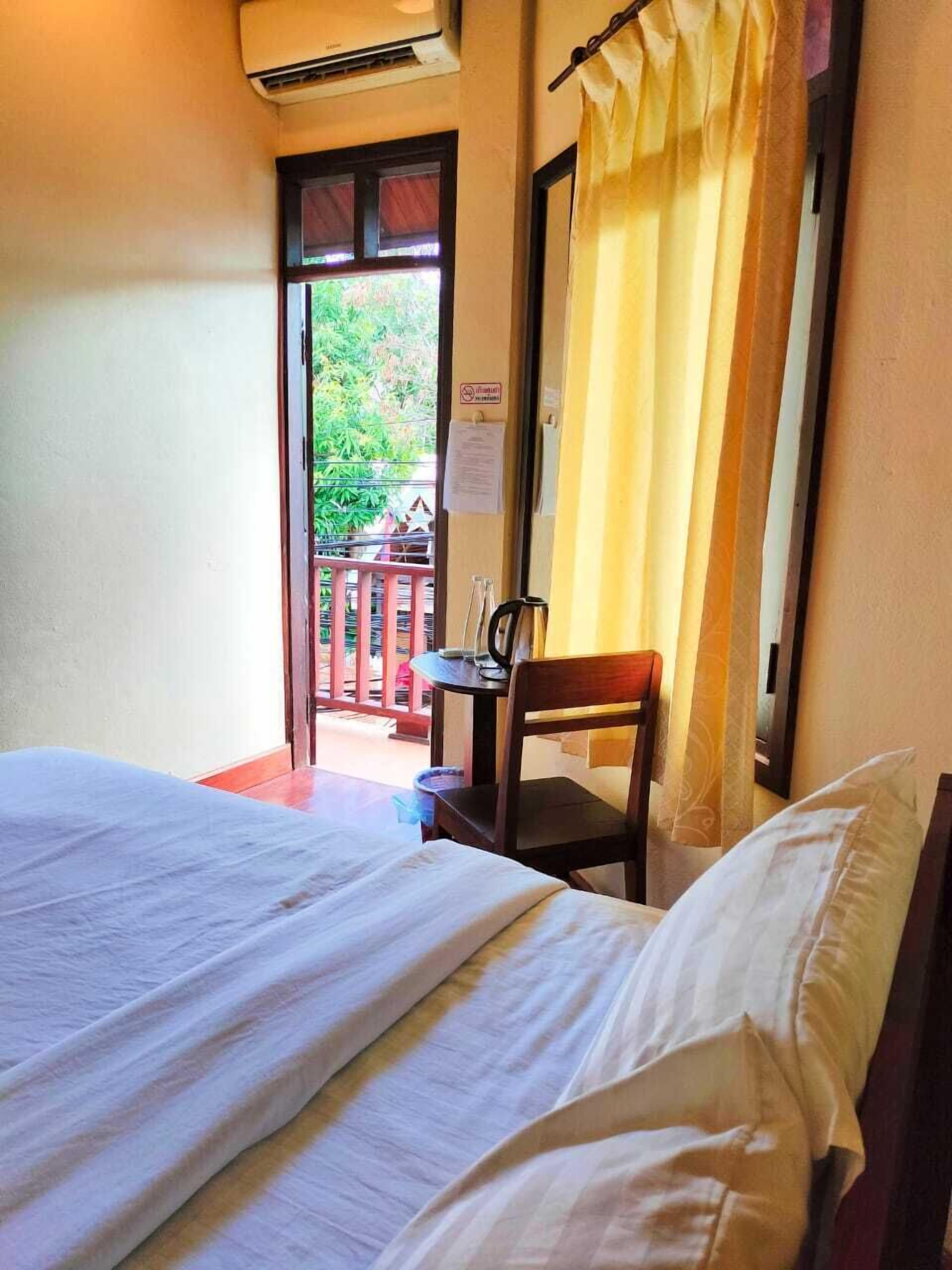 Tingkham Guesthouse