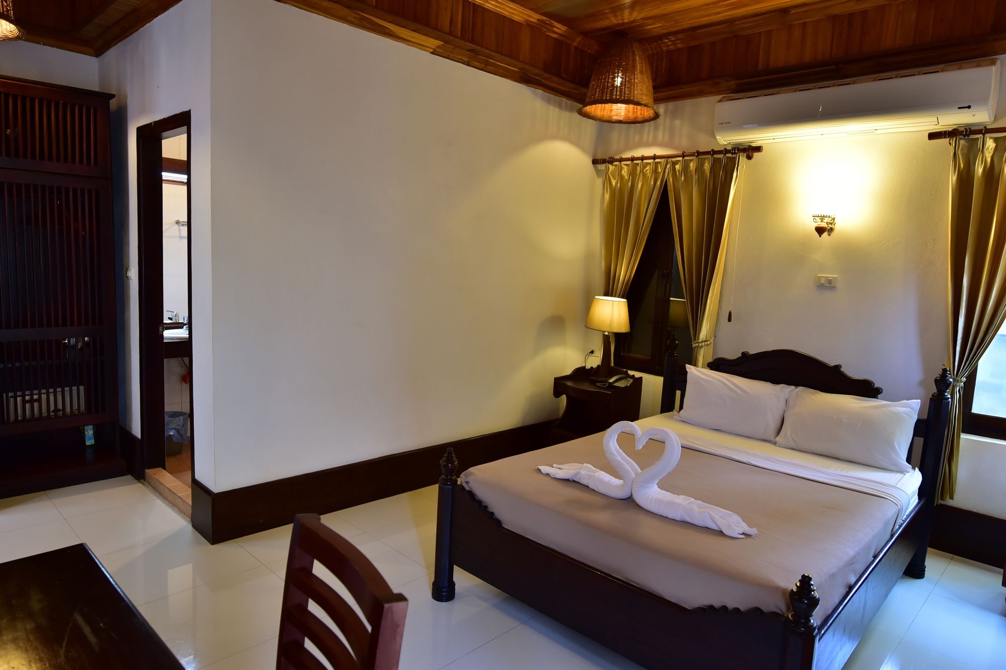 Treasure Hotel Laos