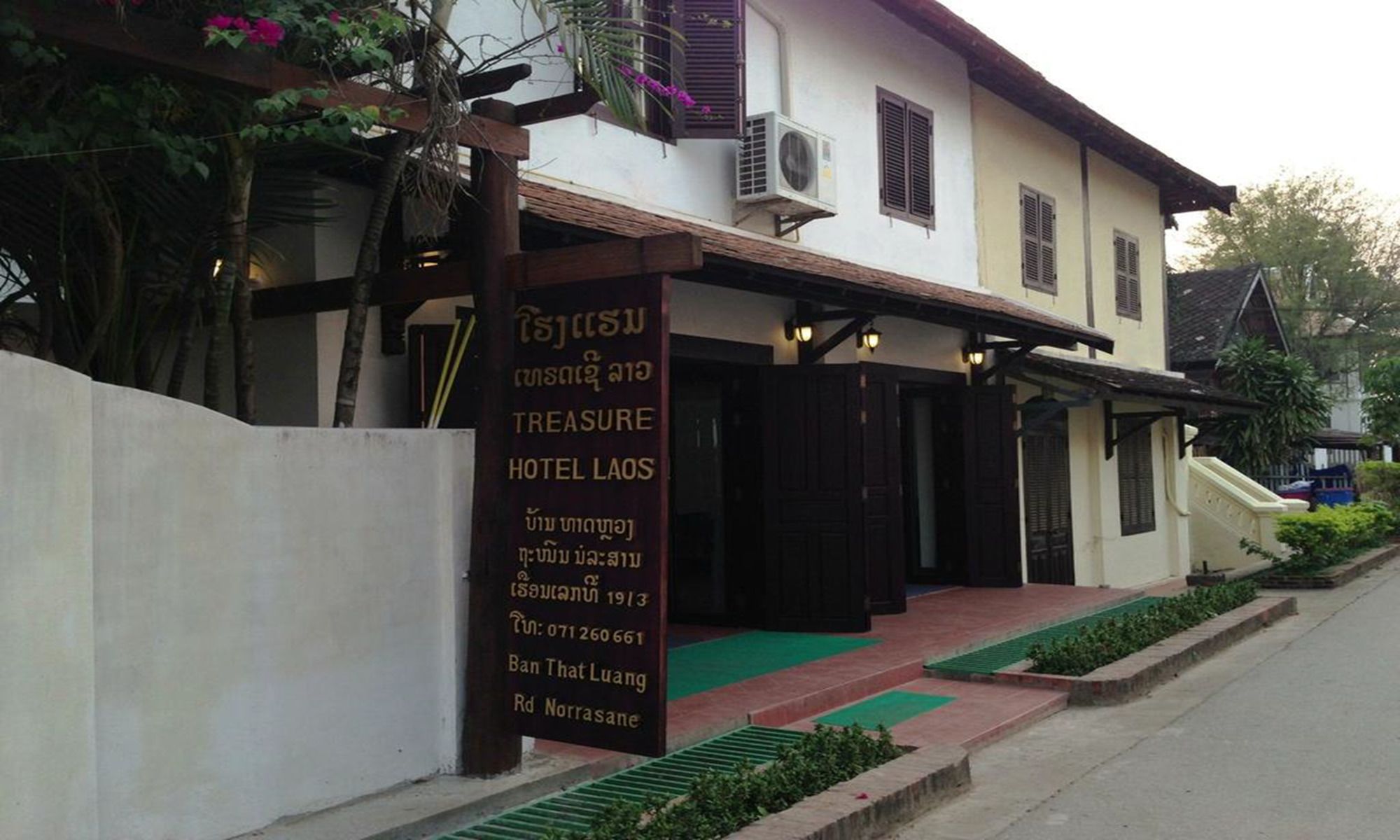Treasure Hotel Laos