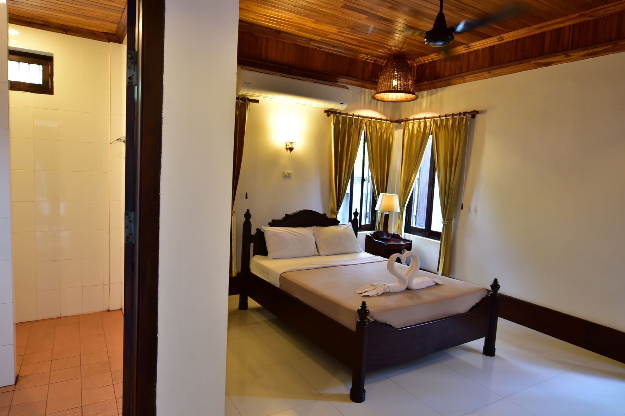Treasure Hotel Laos