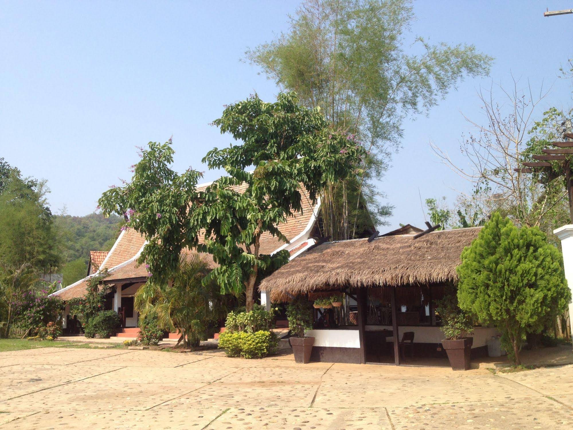 Vang Ngern River Resort