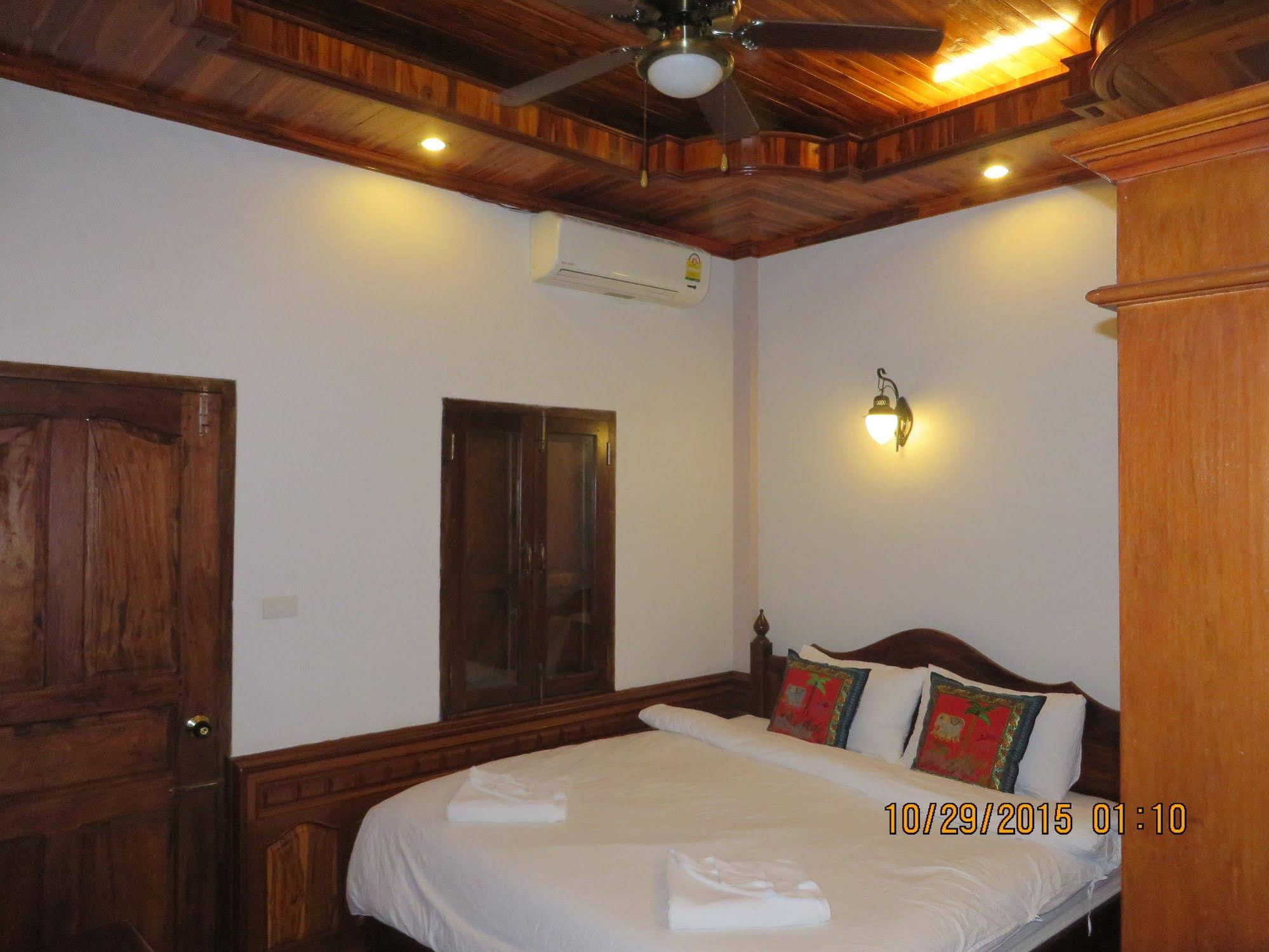 Villa Ban Phan Luang