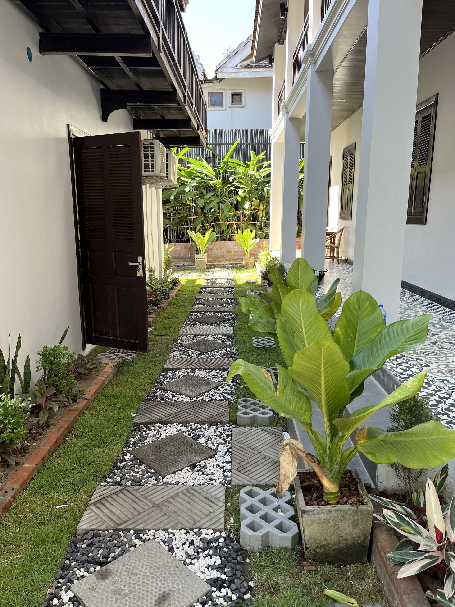 Villa Namkhan Heritage