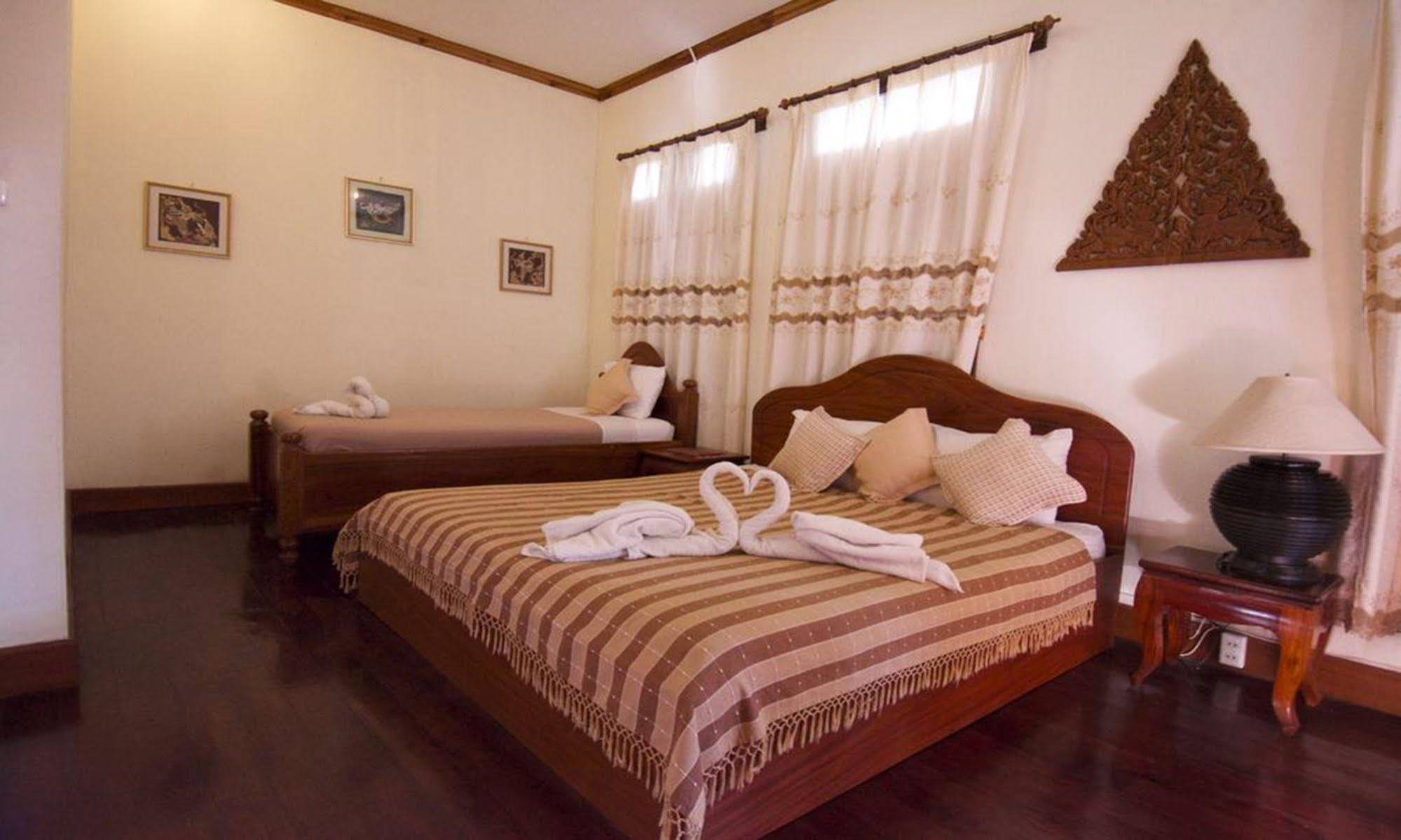 Villa Phathana
