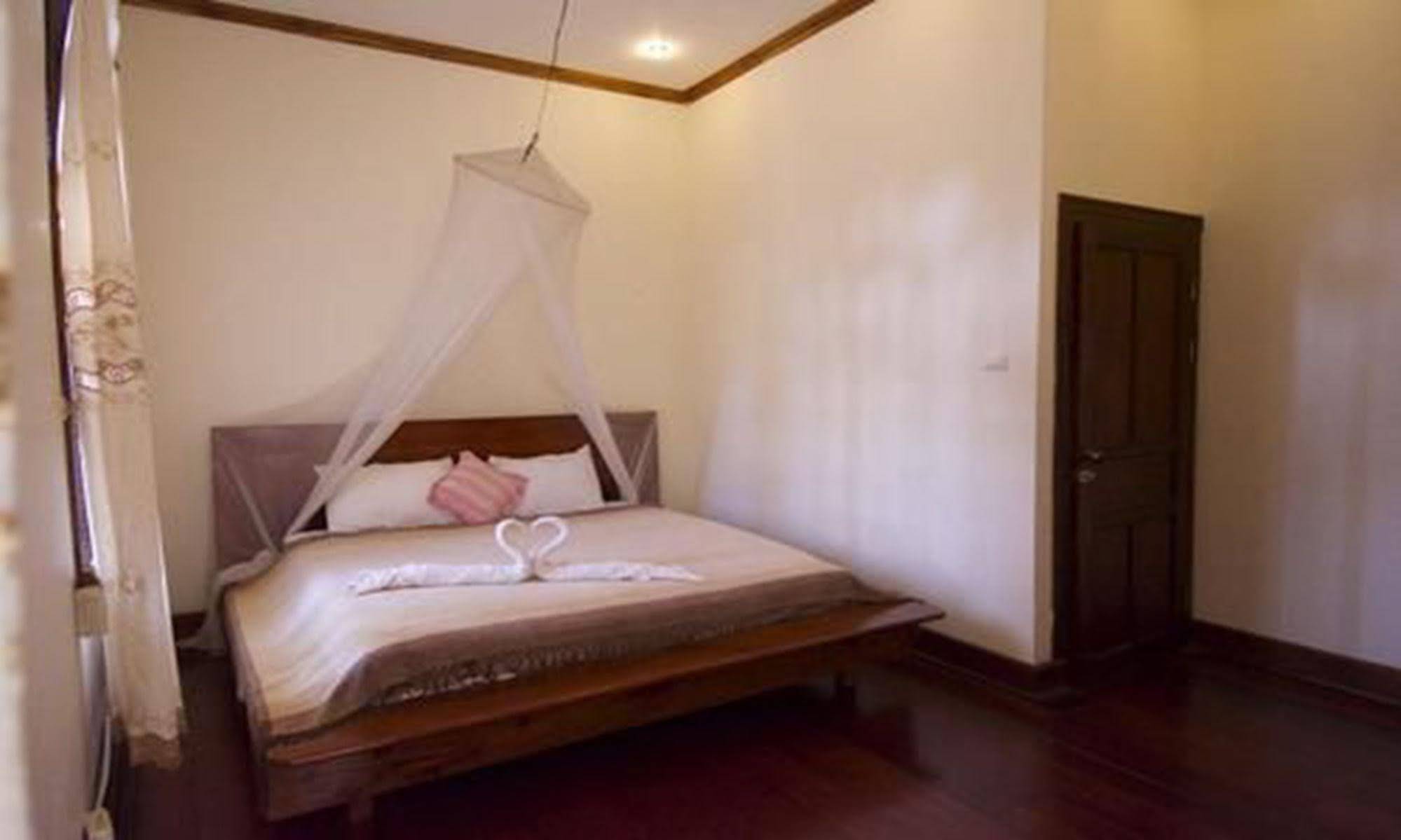 Villa Phathana
