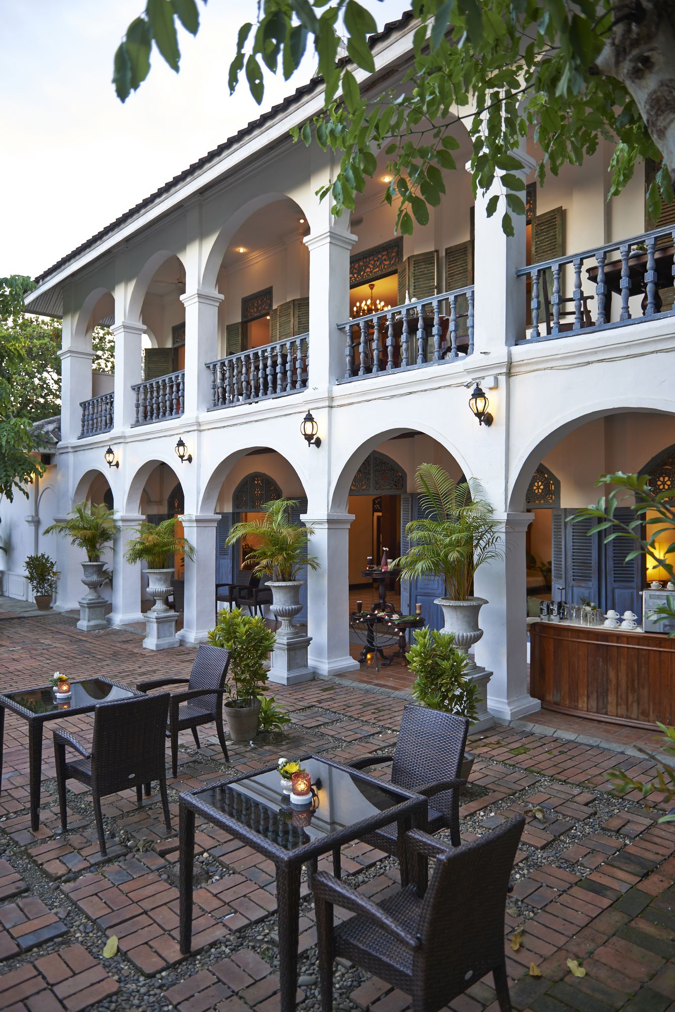 Villa Santi Hotel