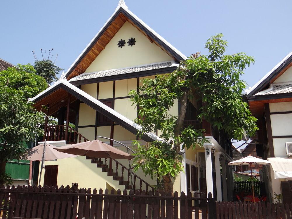 Villa Somphong