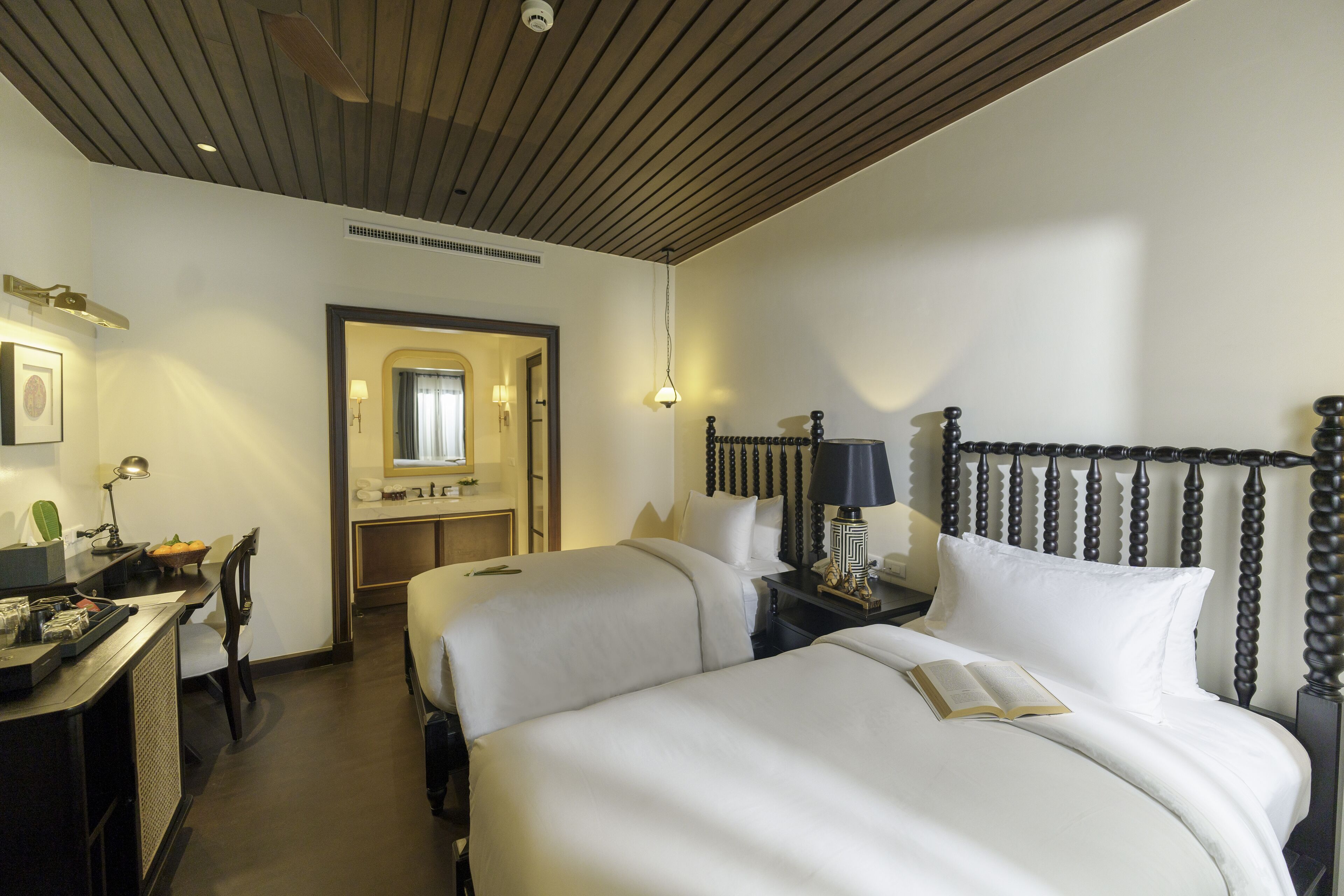 V Maison Boutique Hotel