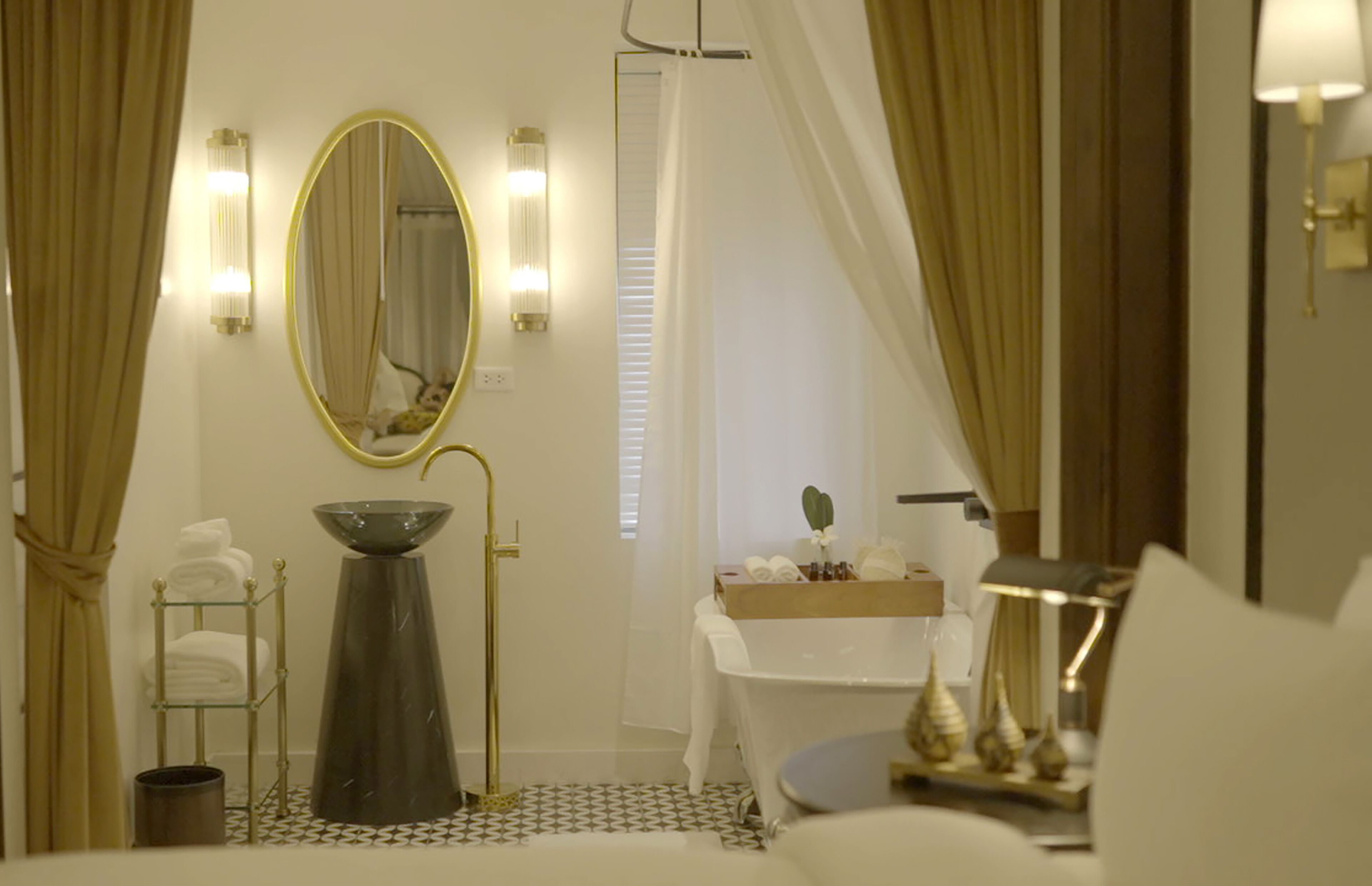 V Maison Boutique Hotel