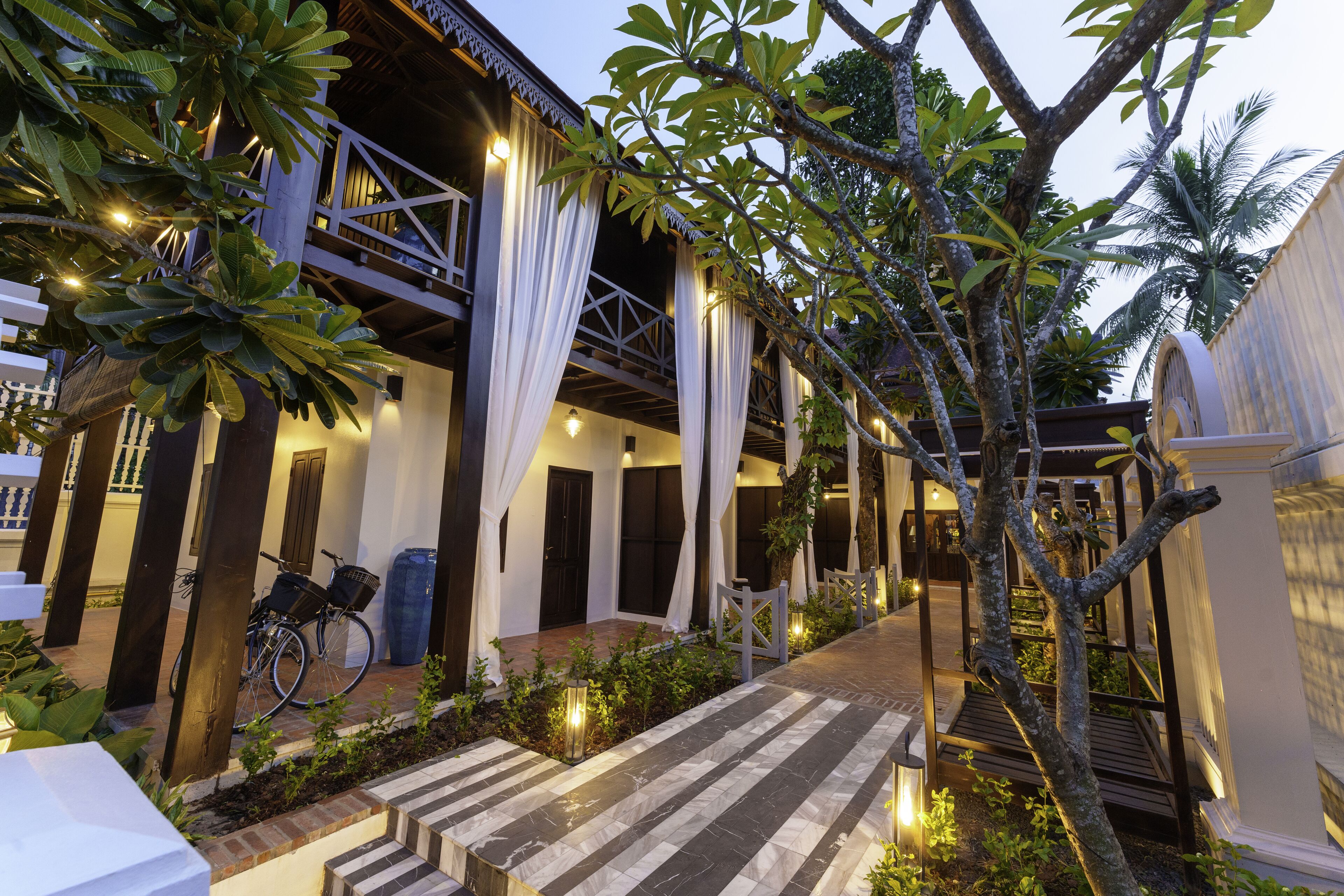 V Maison Boutique Hotel