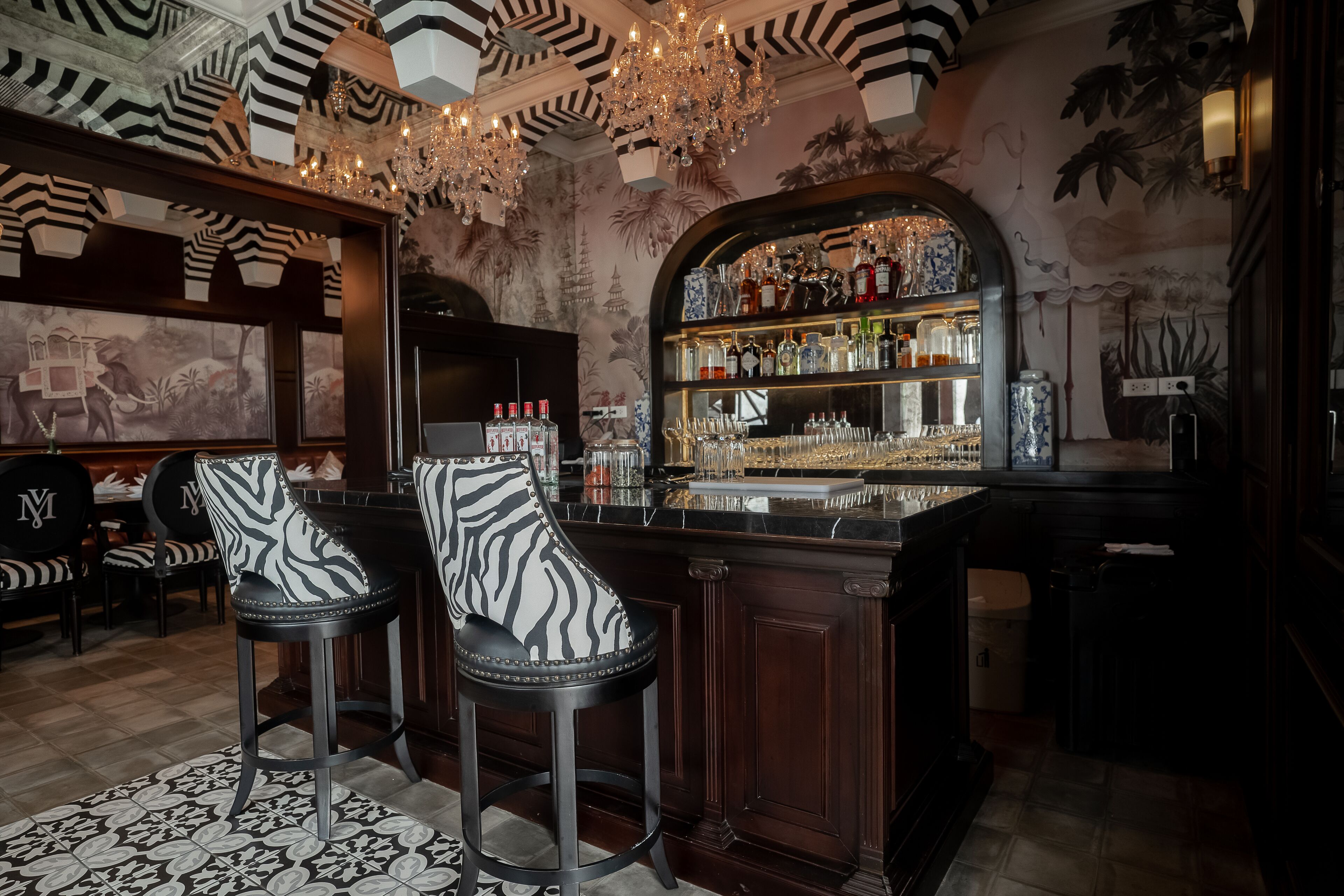 V Maison Boutique Hotel