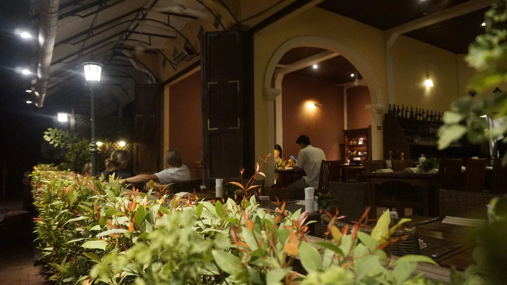 Wisdom Laos Hotel