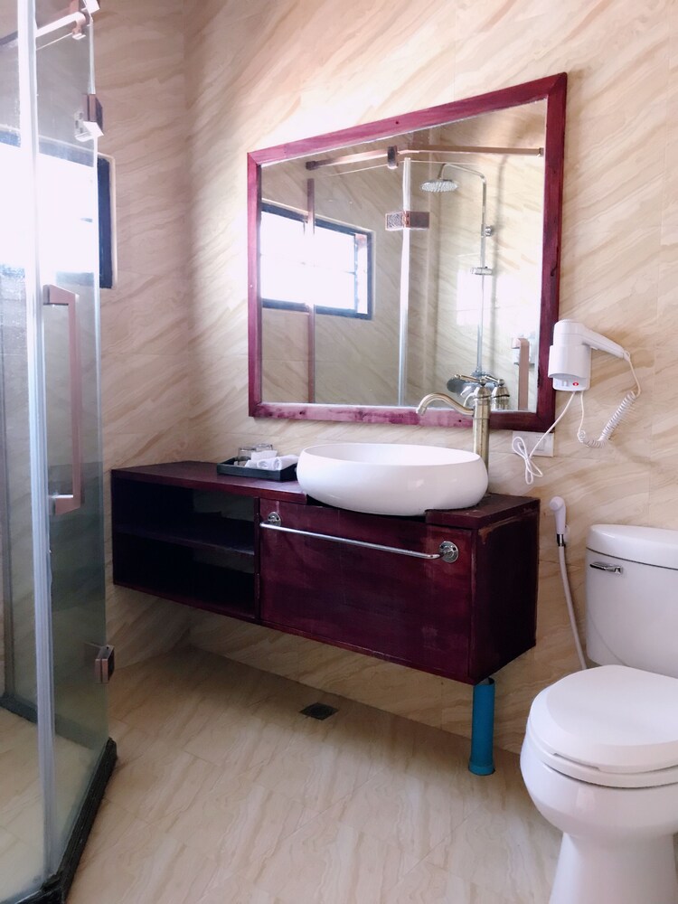 Wisdom Laos Hotel