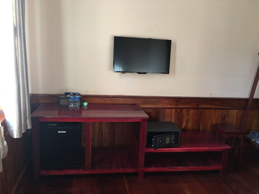 Wisdom Laos Hotel