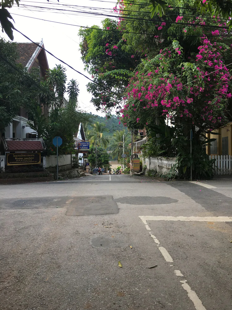 Wisdom Laos Hotel