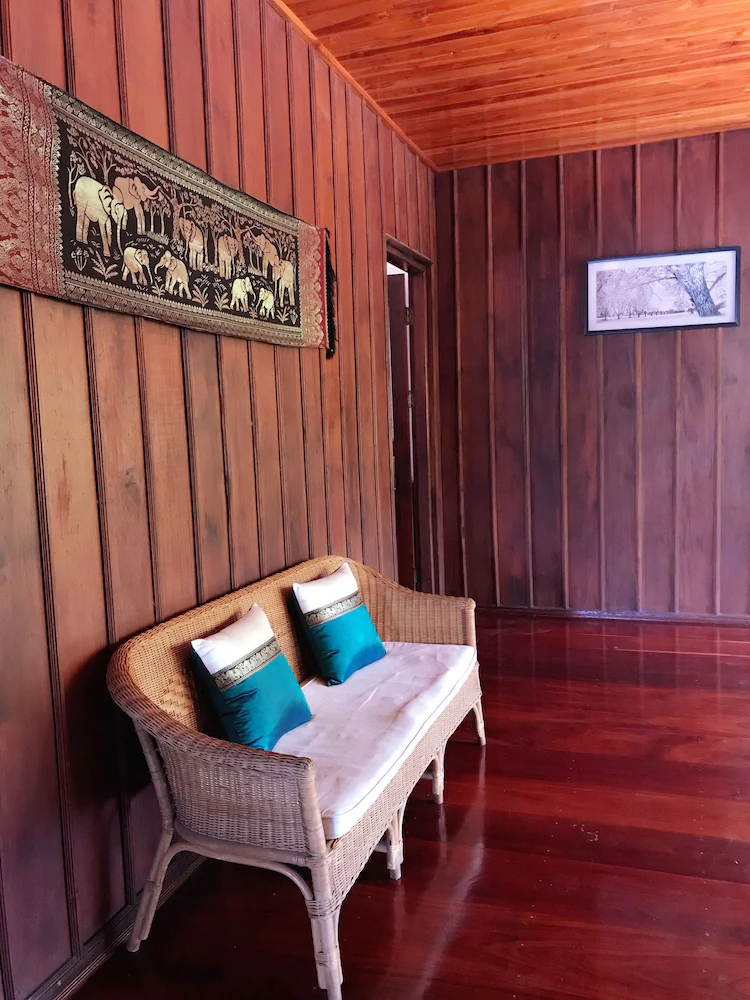 Wisdom Laos Hotel