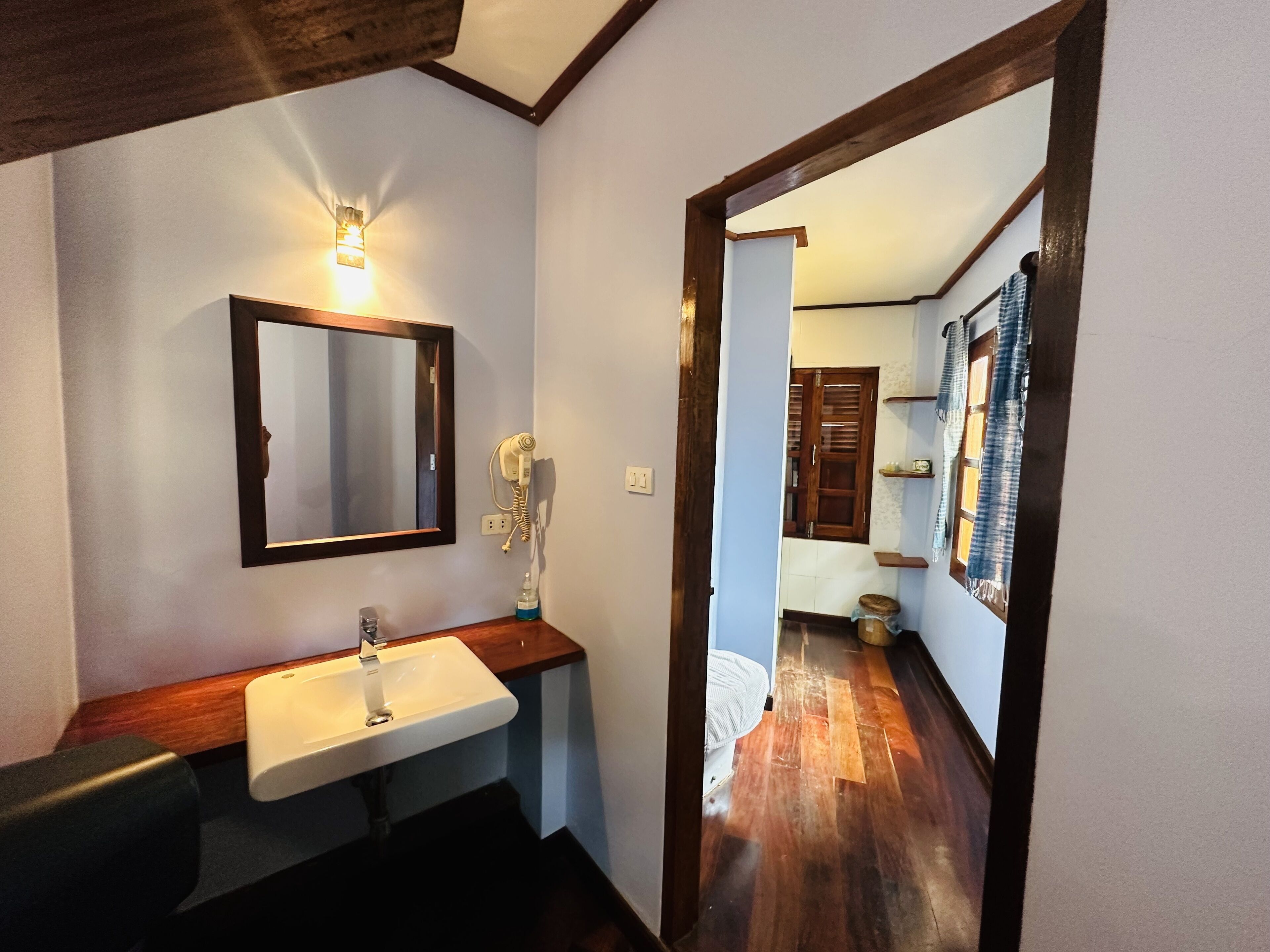 Xanumkieng Guest House