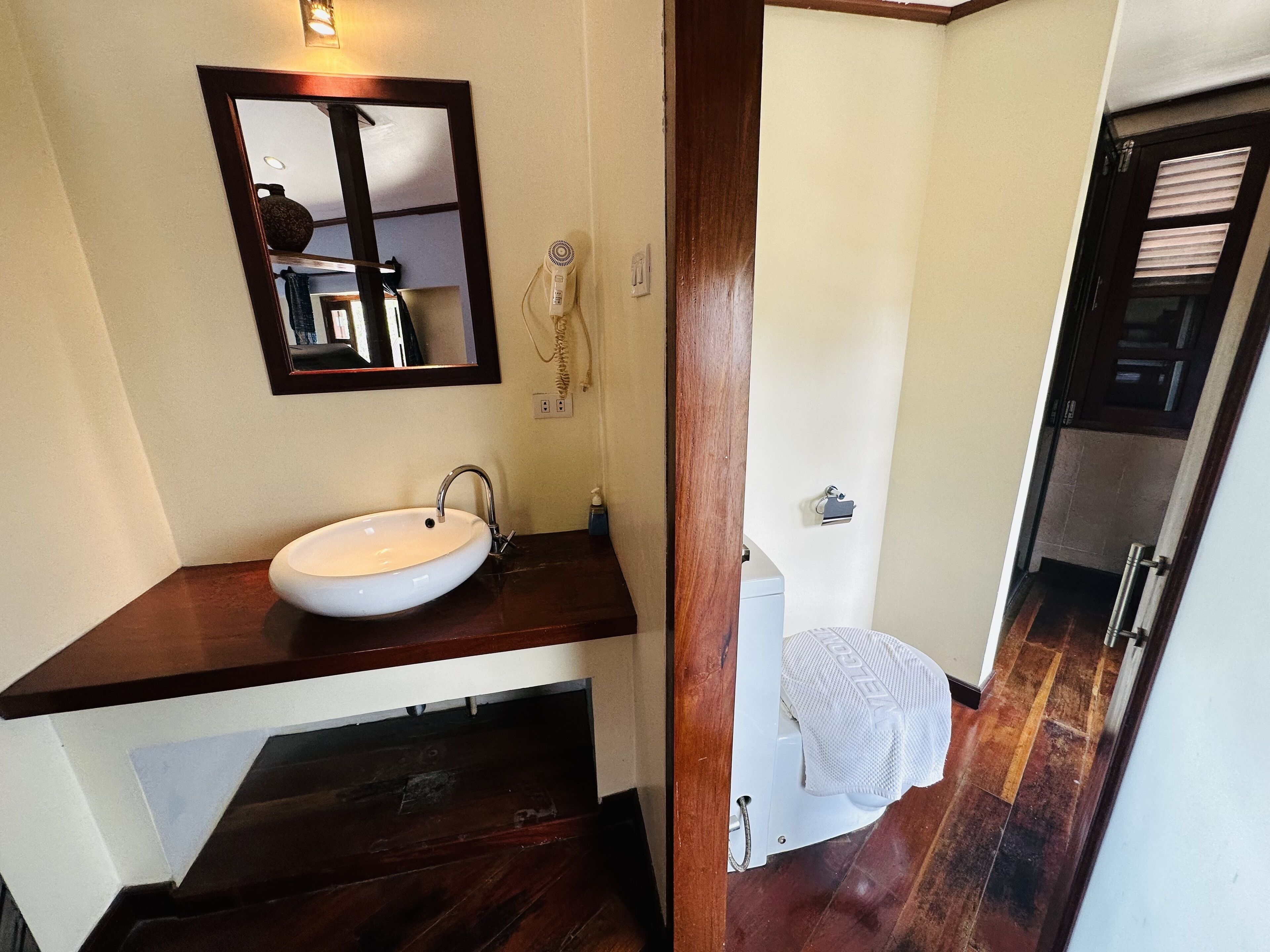 Xanumkieng Guest House