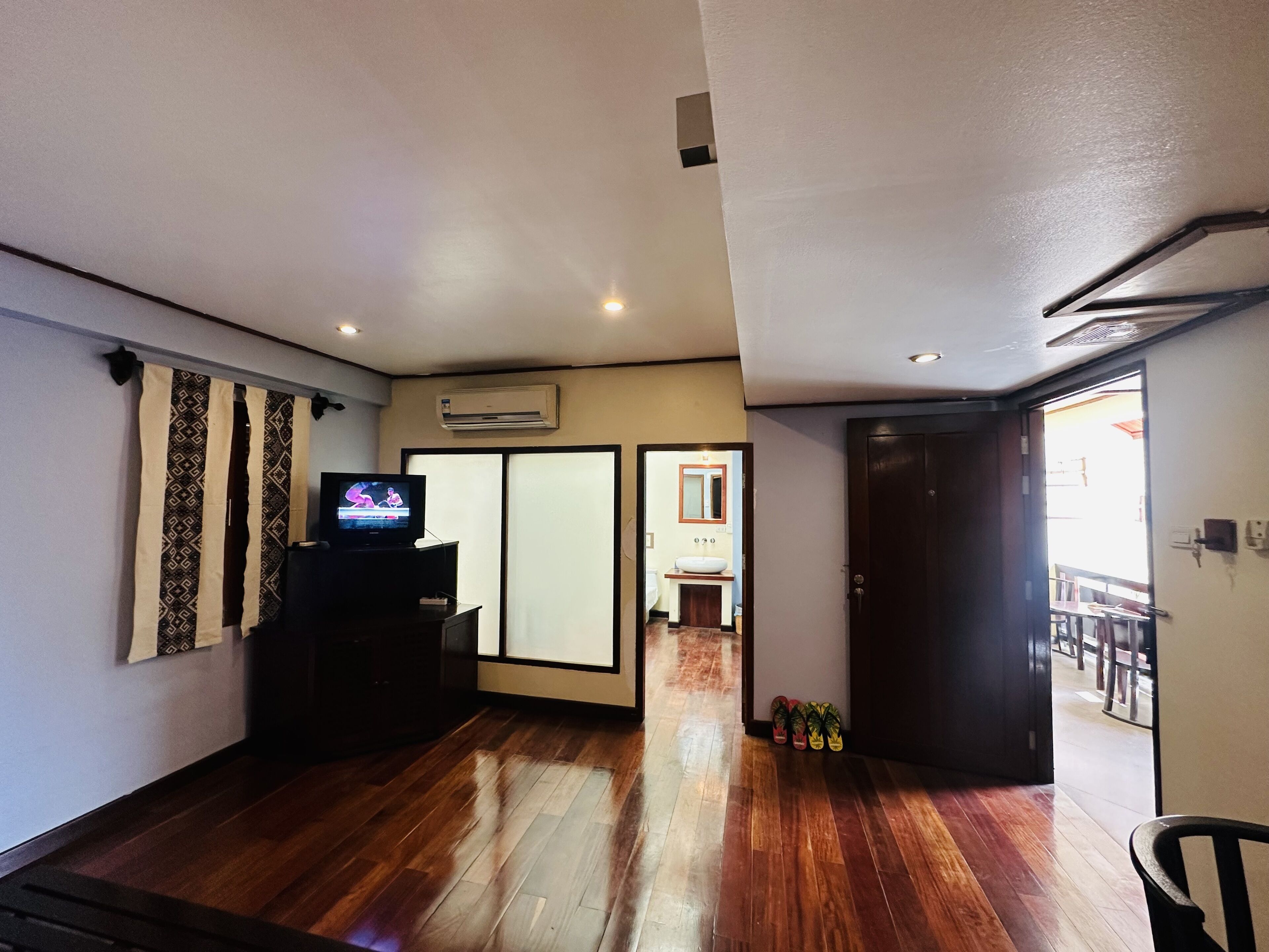 Xanumkieng Guest House