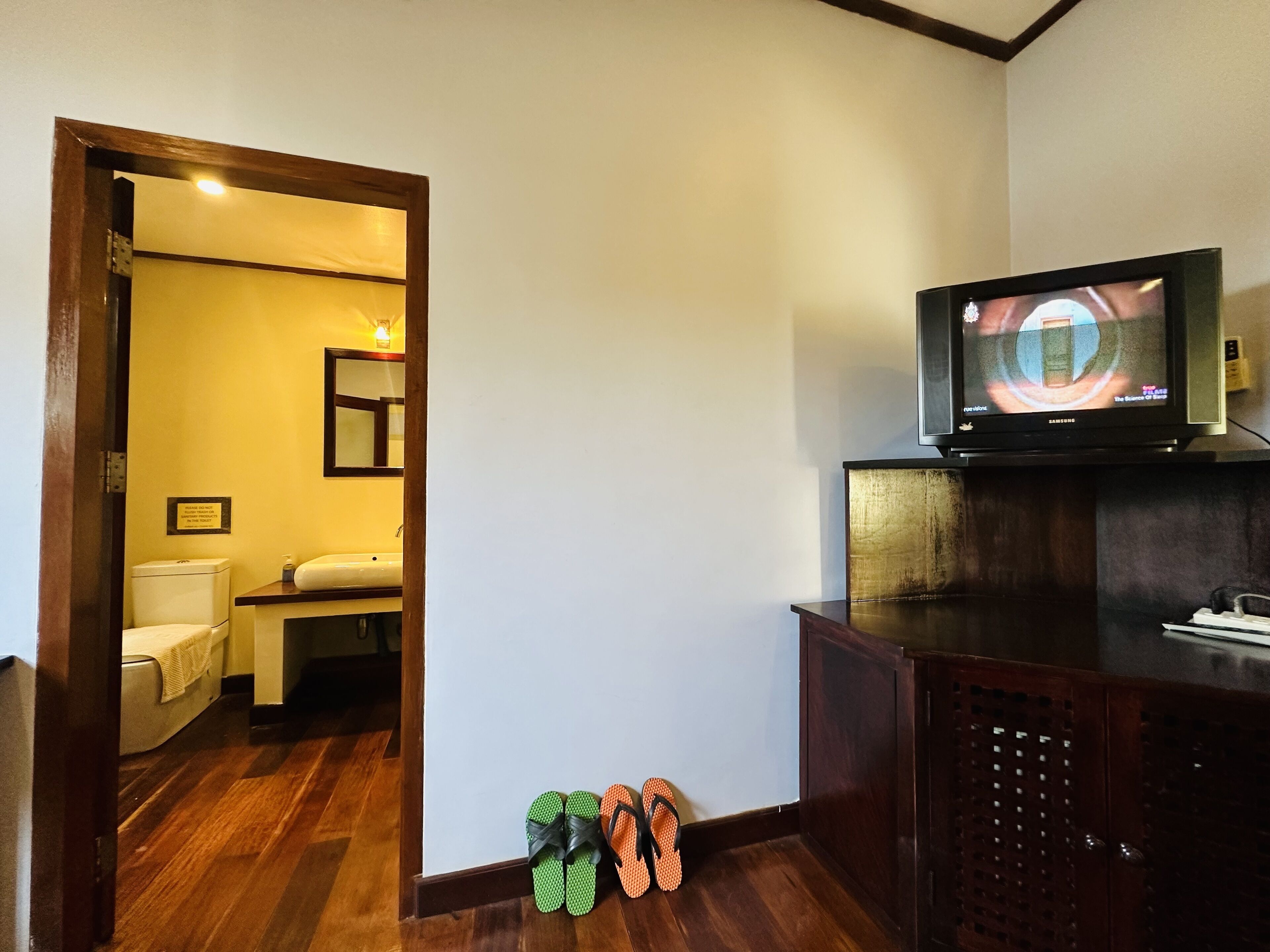 Xanumkieng Guest House
