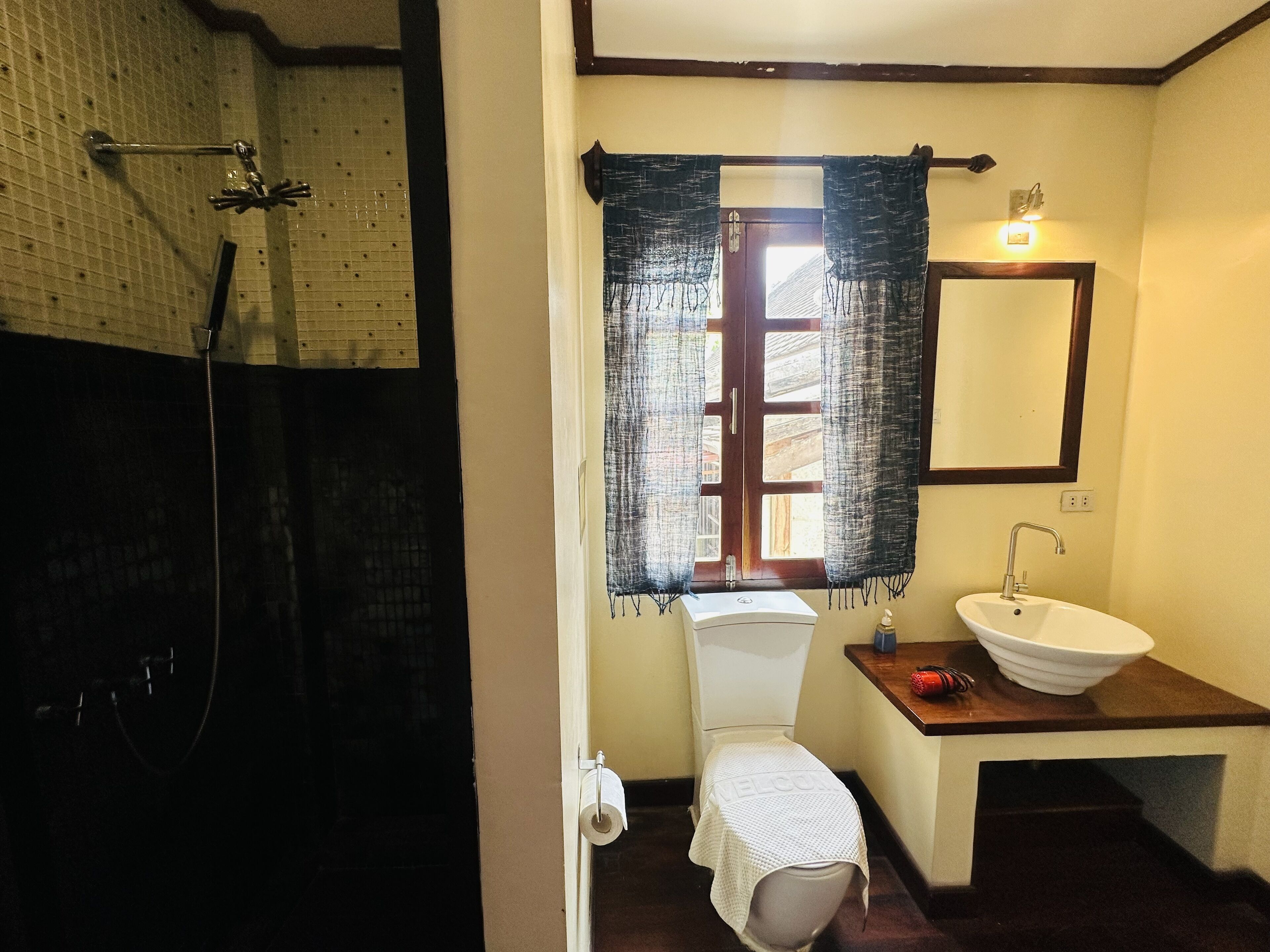 Xanumkieng Guest House