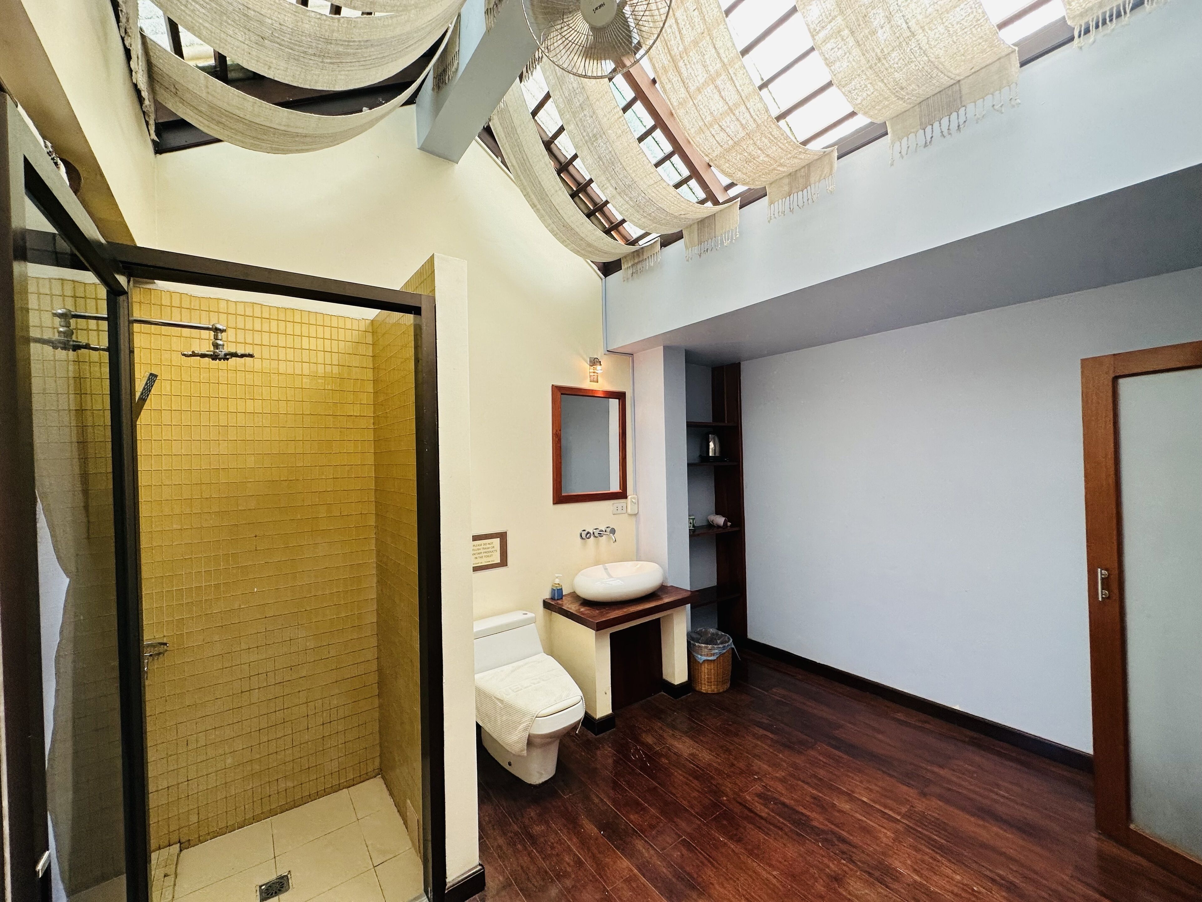 Xanumkieng Guest House