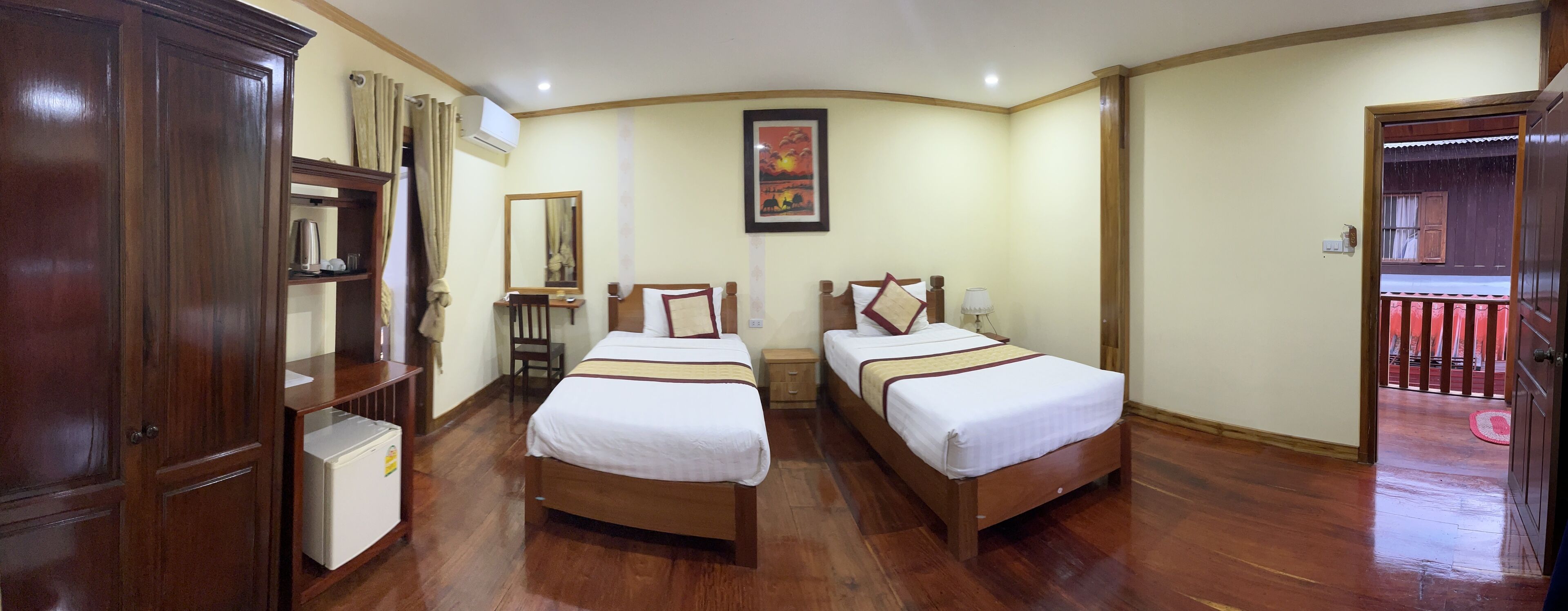 Xayana Home