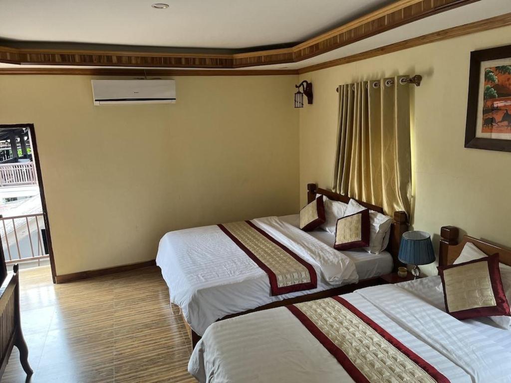 Xayana Home