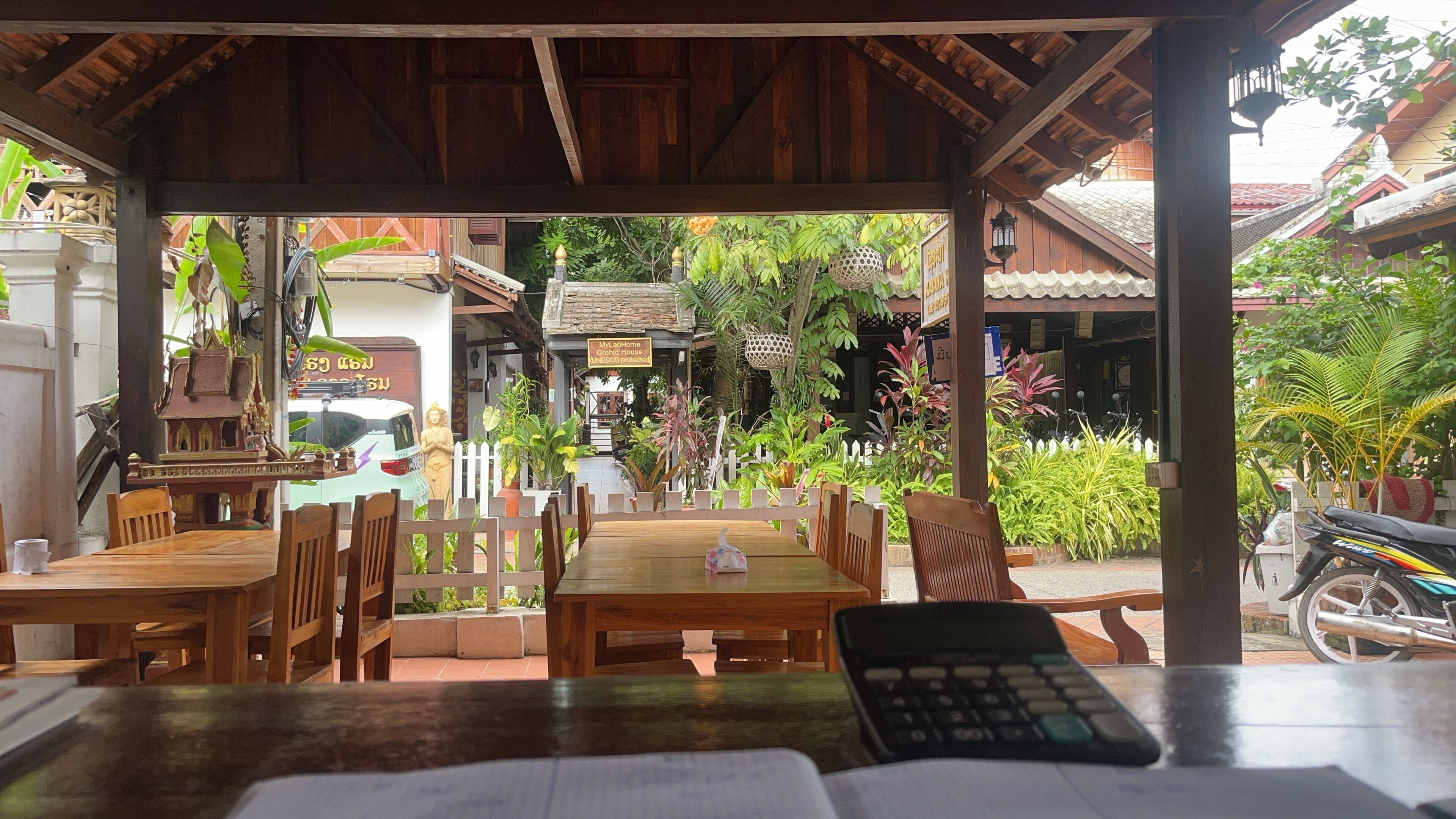 Xayana Home
