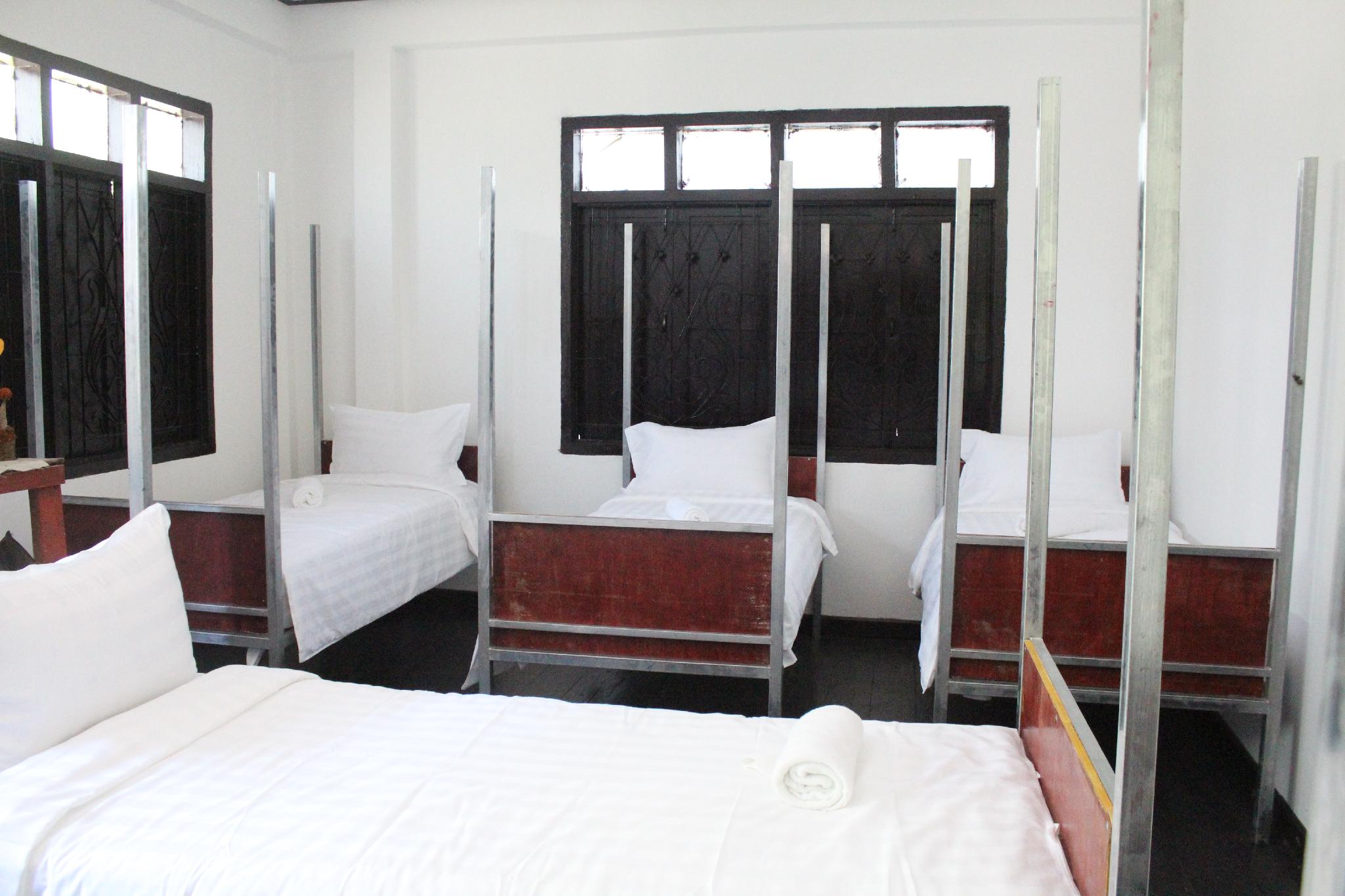 Y Not Laos Hostel