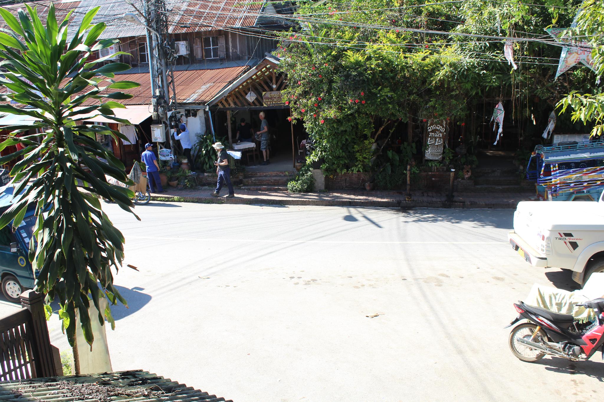 Y Not Laos Hostel