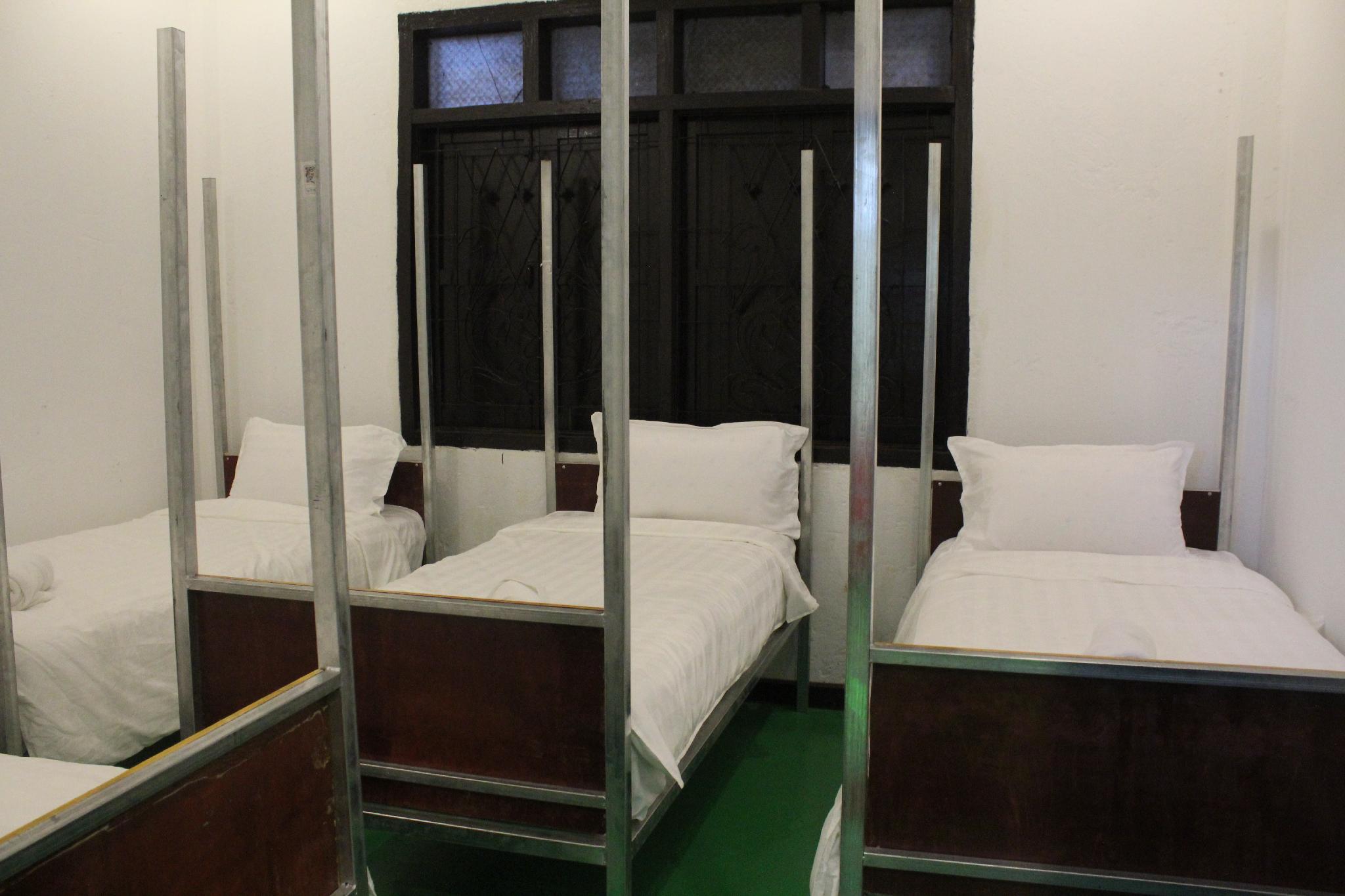 Y Not Laos Hostel
