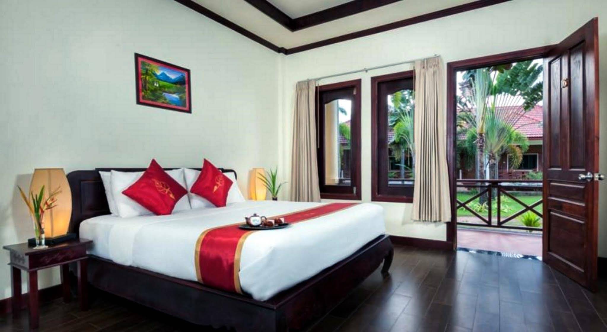 Little Eden Hotel