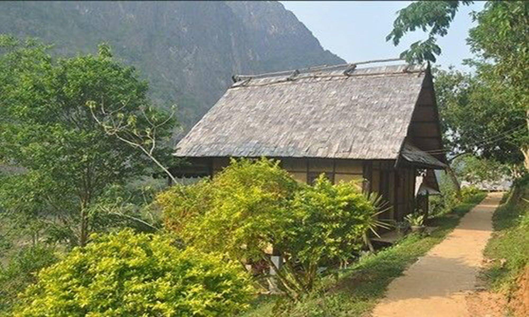 Nong Kiau Riverside