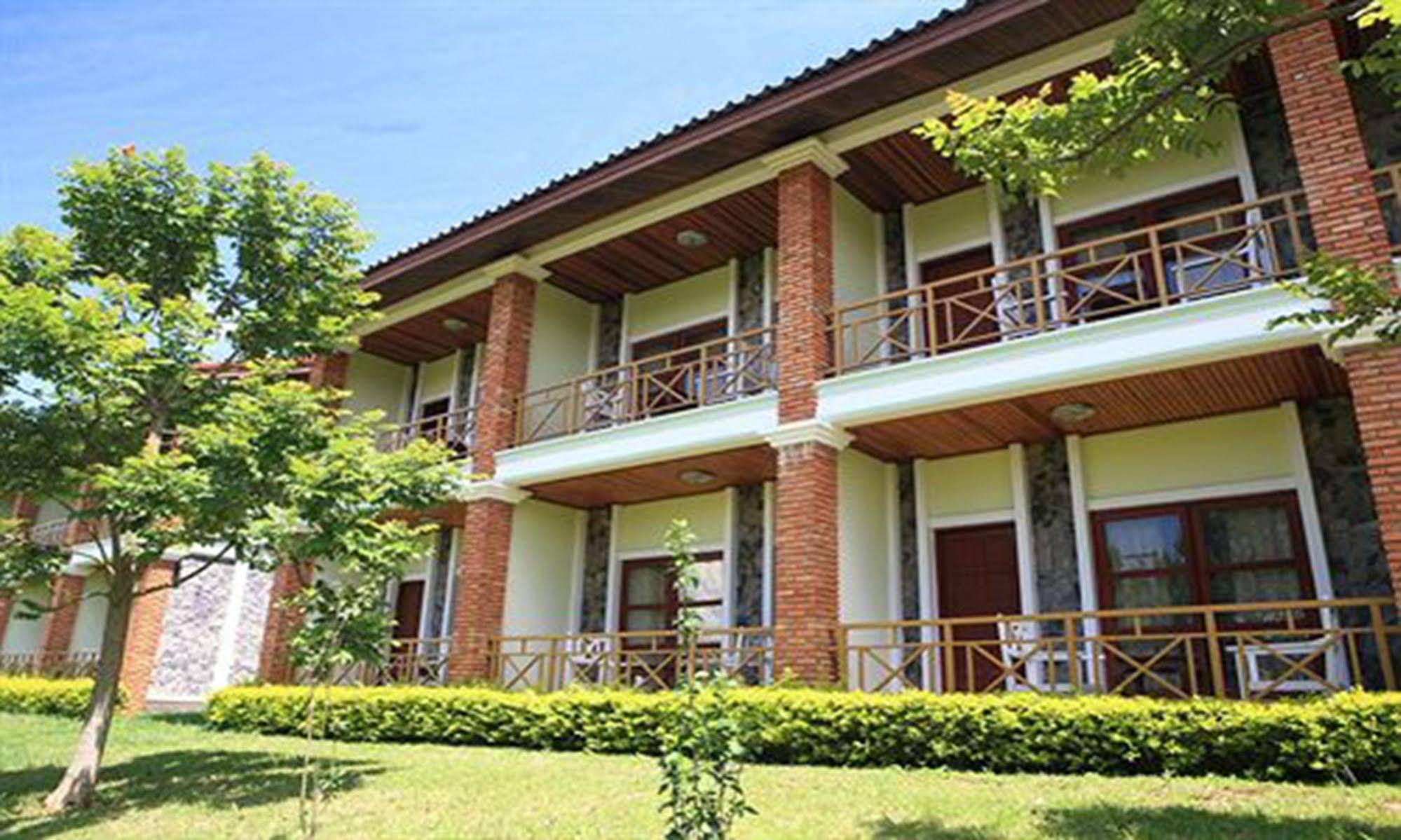 Vansana Plain Of Jars Hotel