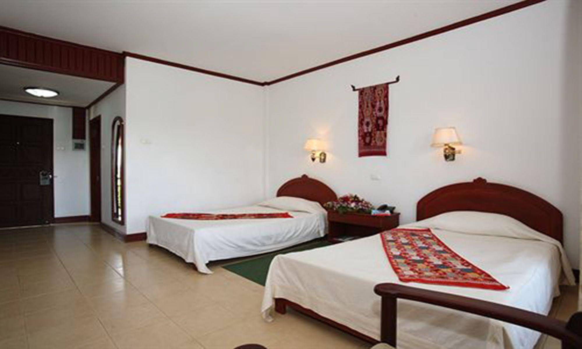 Vansana Plain Of Jars Hotel