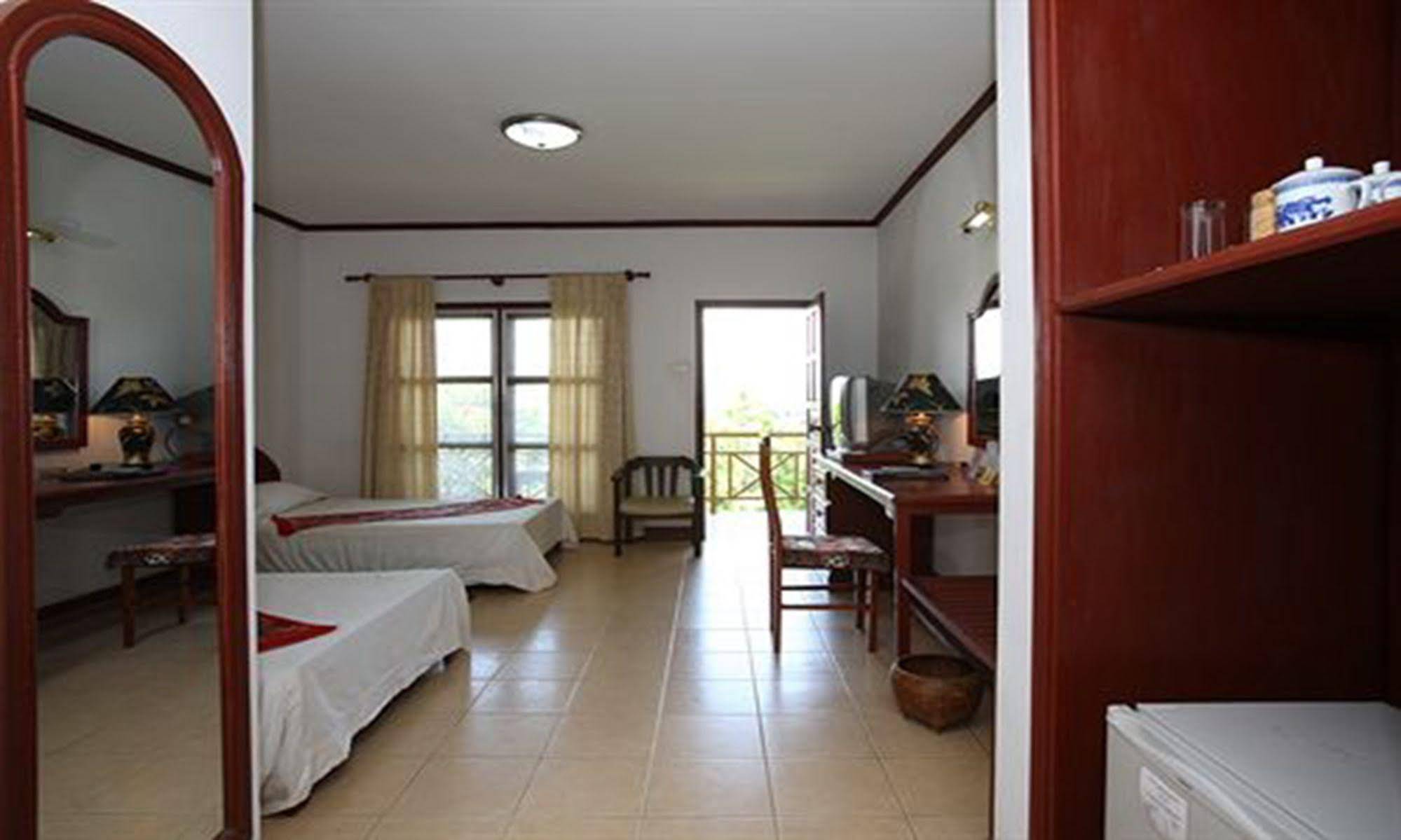 Vansana Plain Of Jars Hotel