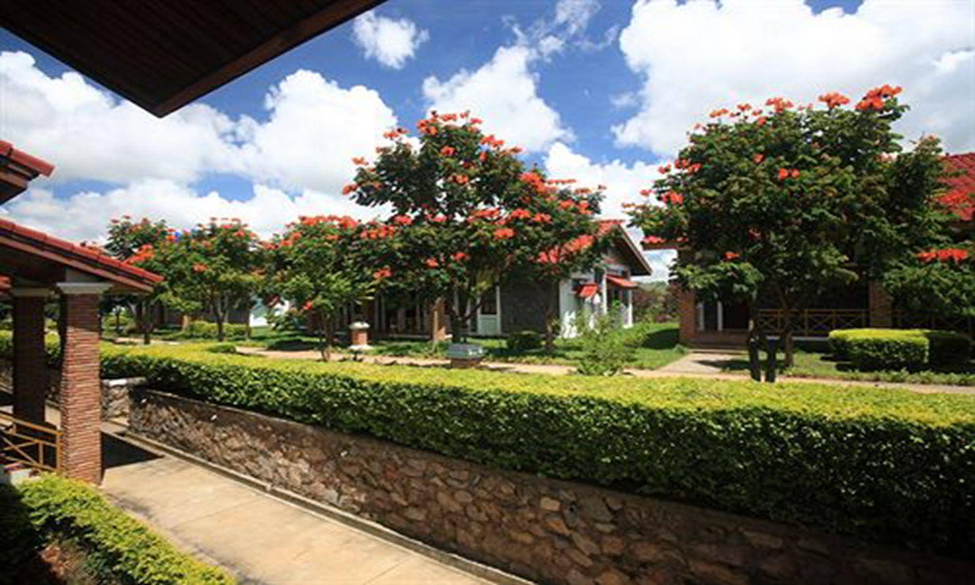 Vansana Plain Of Jars Hotel