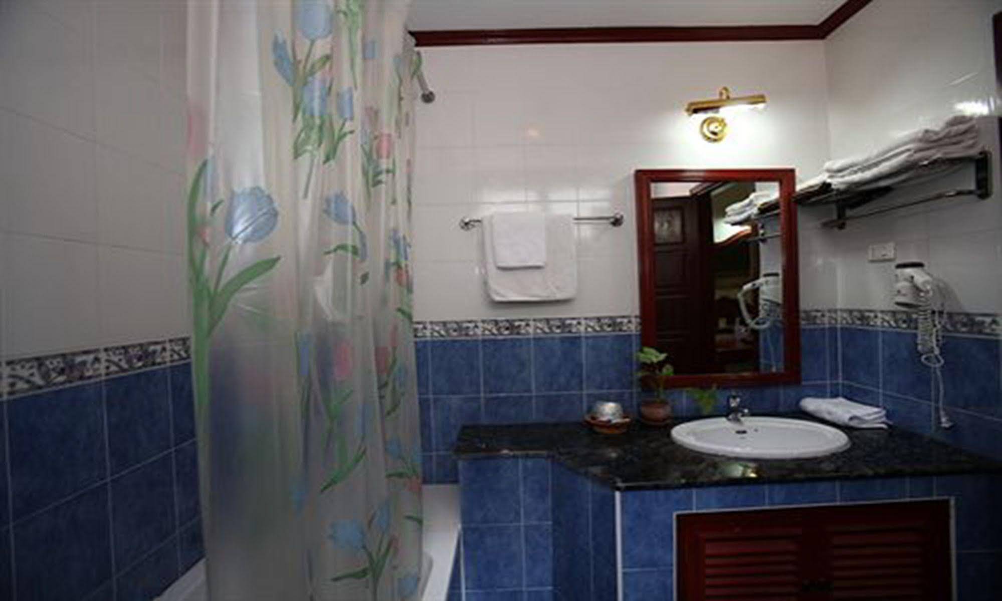 Vansana Plain Of Jars Hotel