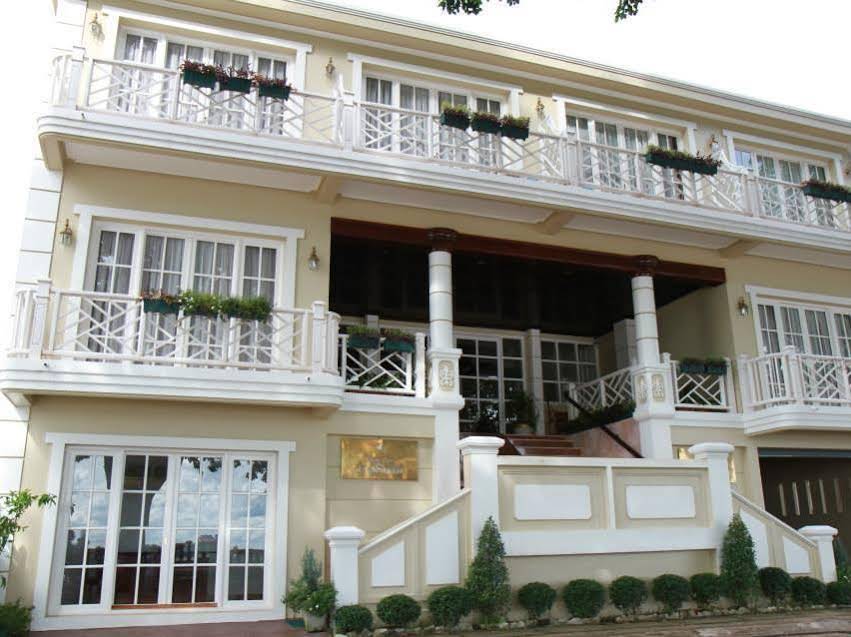 Le Bouton D'or Boutique Hotel