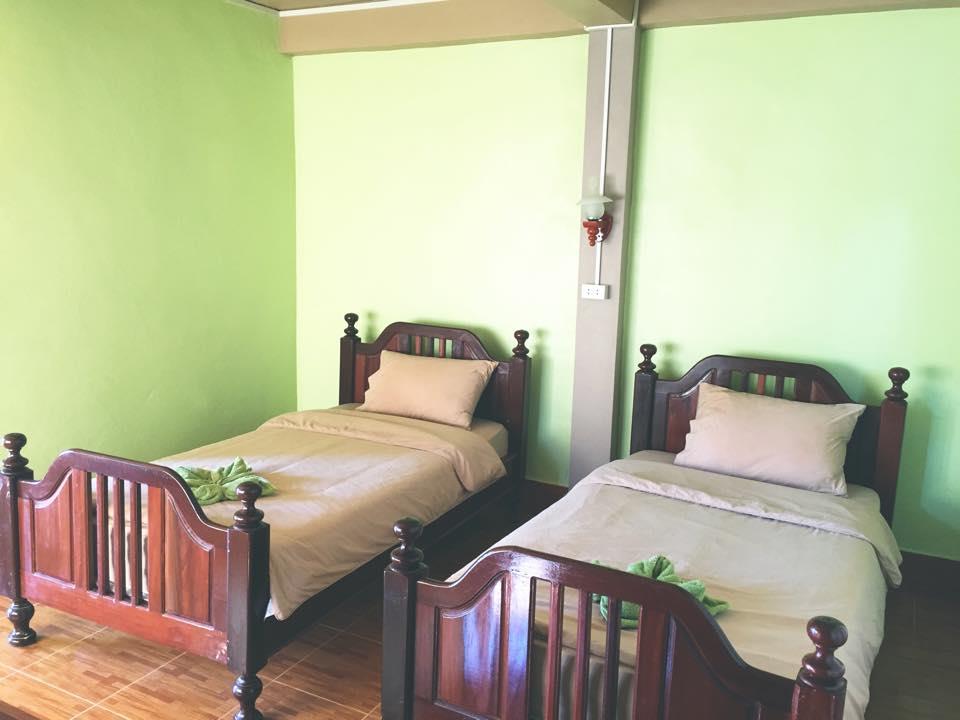 Backpacker Riverside Guesthouse
